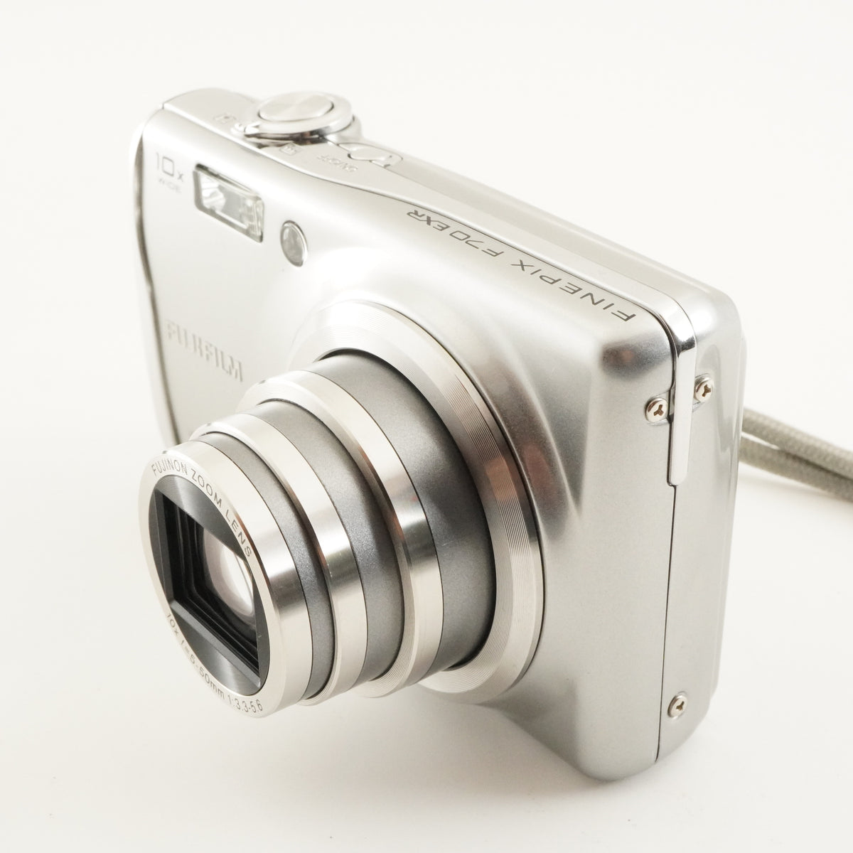 FUJIFILM FINEPIX F70 EXR Silver + 4GB SDHC Card Digital Camera from Japan #13193