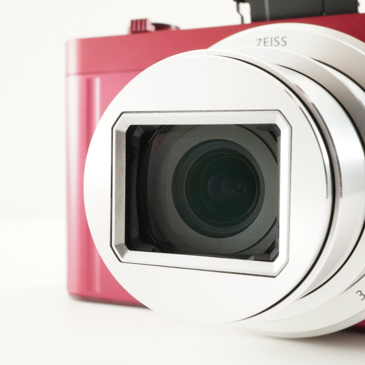MINT/ SONY Cyber-shot DSC-WX500 Red + Case + 4GB SDHC Card from Japan #13256