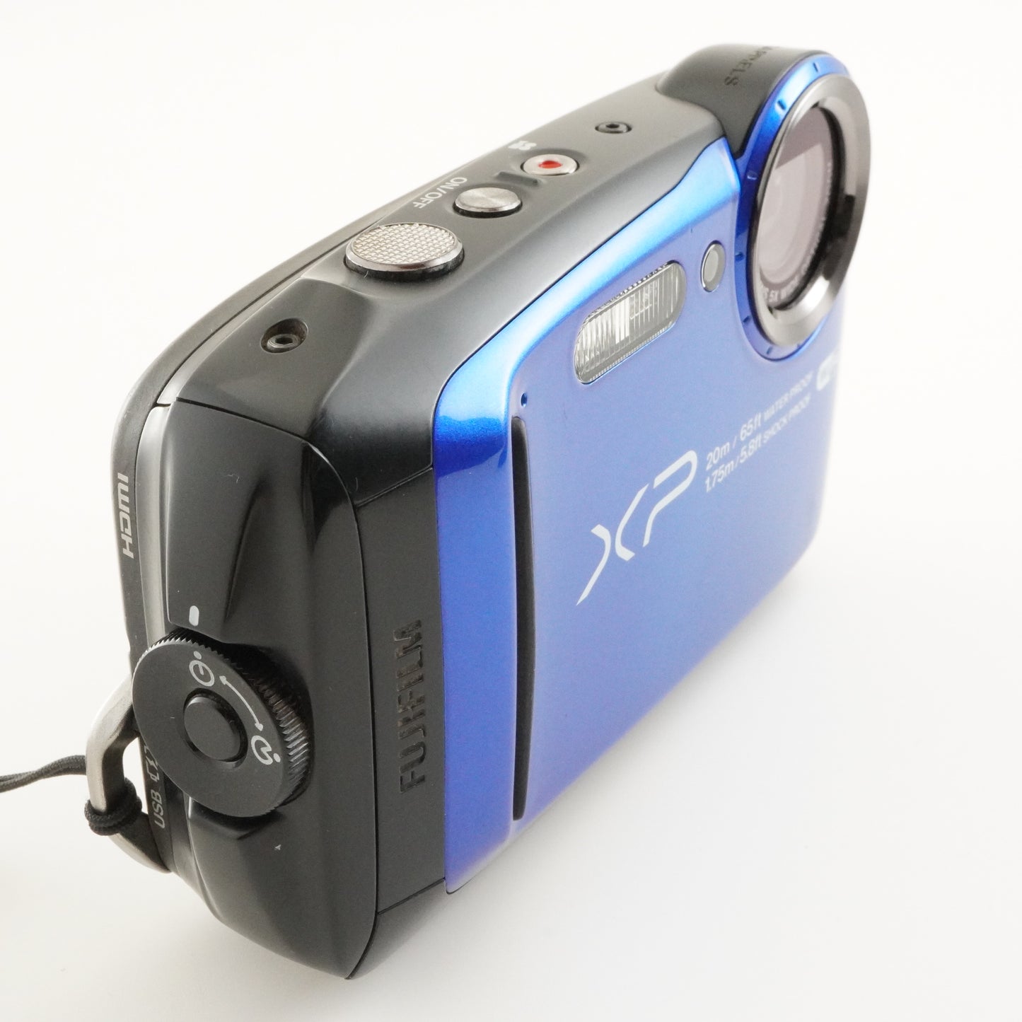 FUJIFILM FinePix XP120 Blue + 4GB SDHC Card Digital Camera from Japan #7176