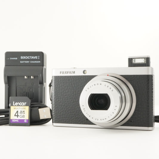FUJIFILM XF1 Black With 4GB SDHC Card Digital Camera from Japan #7196