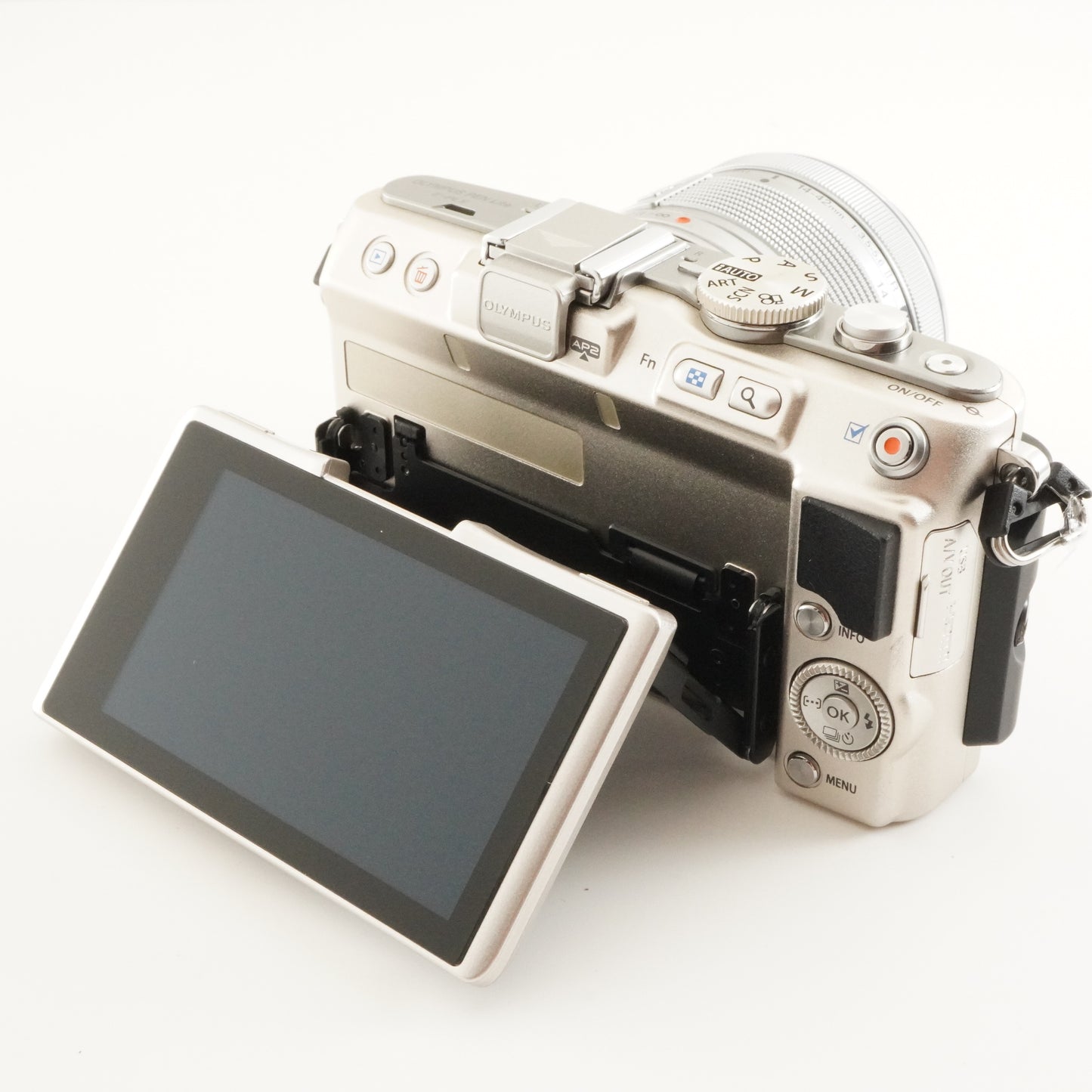 [4,466 Shots] OLYMPUS PEN Lite E-PL5 Silver + 14-42mm In Box from Japan #7234