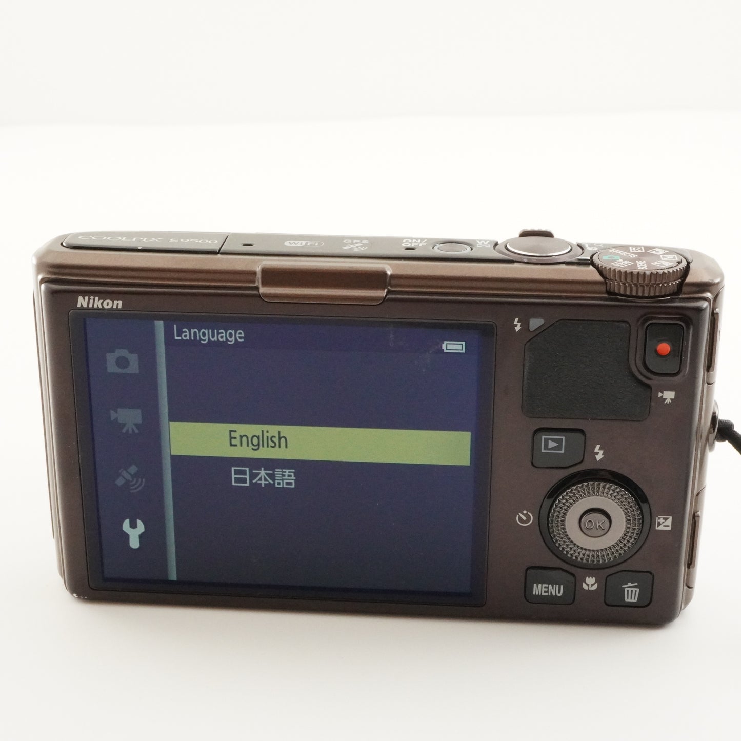 Nikon COOLPIX S9500 Brown With 4GB SDHC Card Digital Camera from Japan #7391