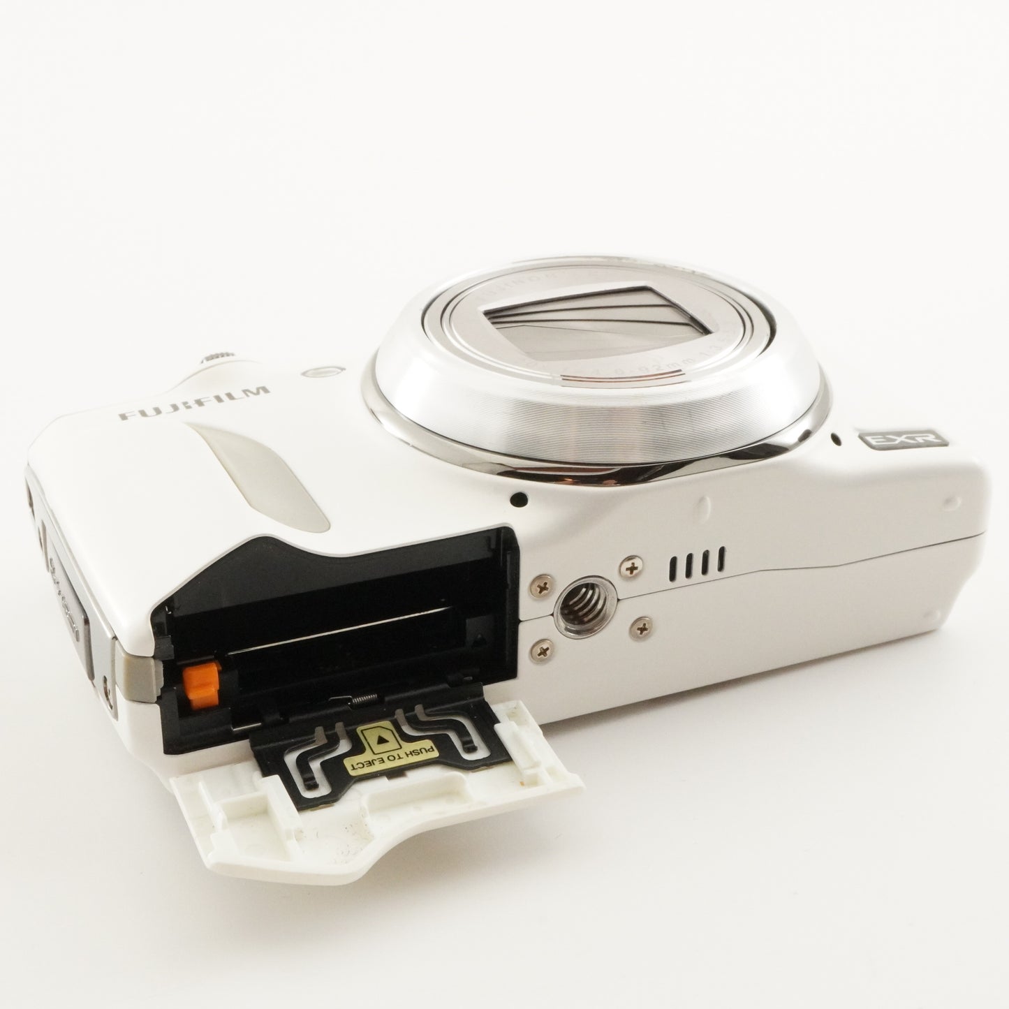 FUJIFILM FinePix F770 EXR White In Box + 4GB SDHC Card from Japan #7543