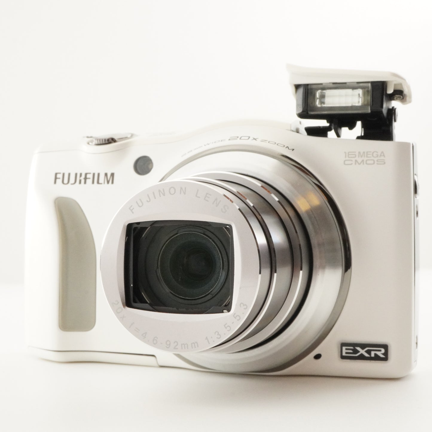 FUJIFILM FinePix F770 EXR White In Box + 4GB SDHC Card from Japan #7543