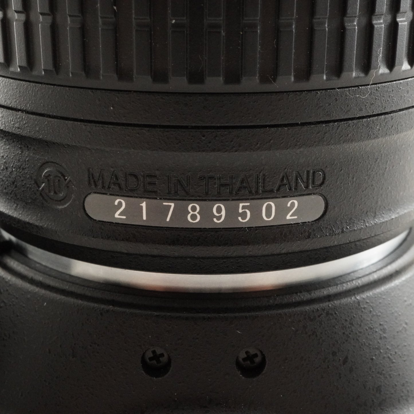 [1,103 Shots] Nikon D5300 + AF-P 18-55mm + 8GB SDHC Card from Japan #7696
