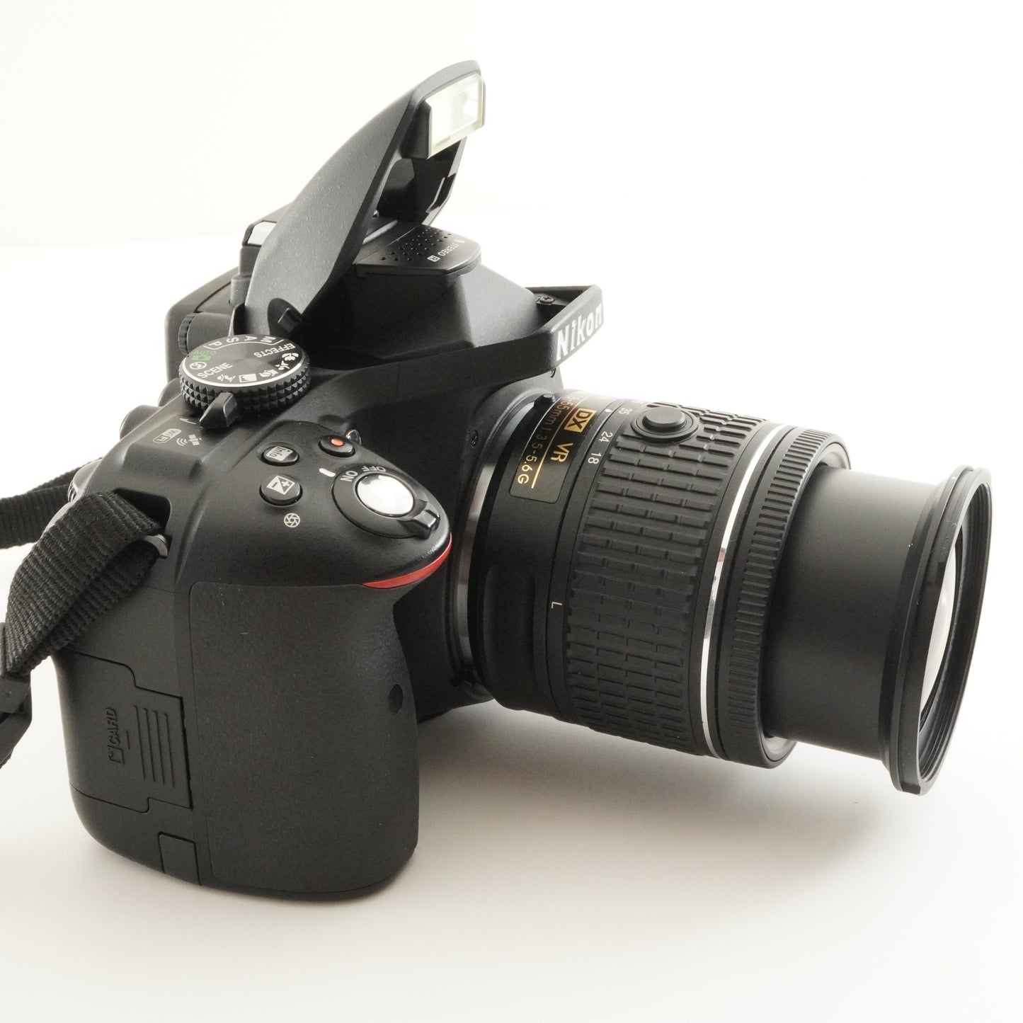[1,103 Shots] Nikon D5300 + AF-P 18-55mm + 8GB SDHC Card from Japan #7696