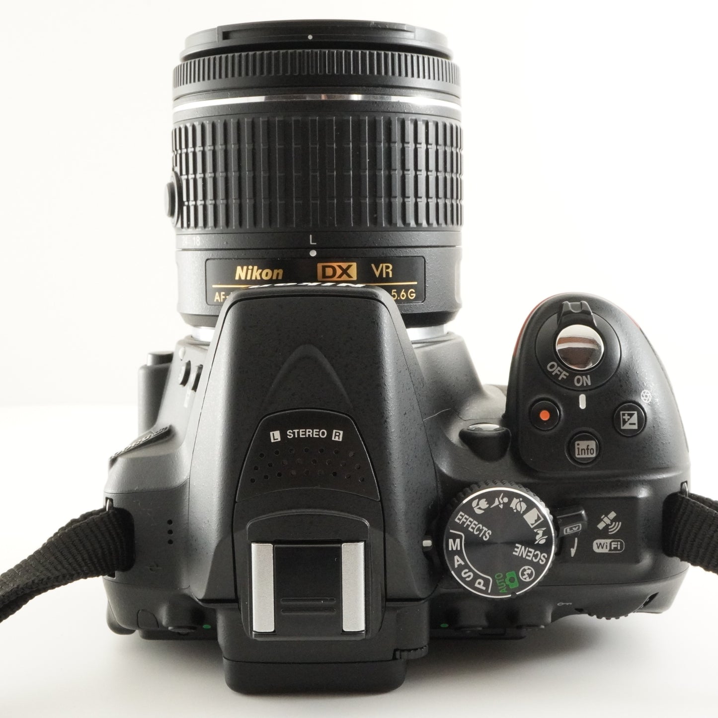 [1,103 Shots] Nikon D5300 + AF-P 18-55mm + 8GB SDHC Card from Japan #7696