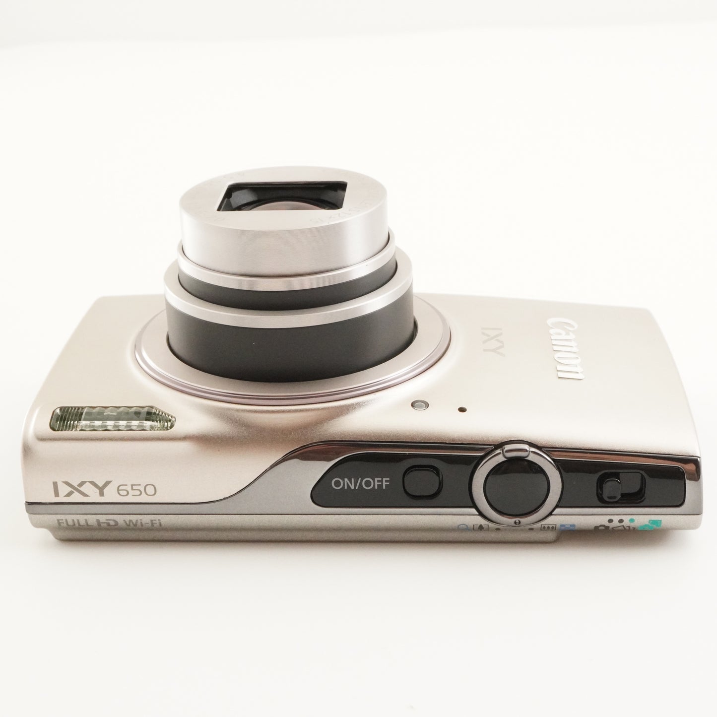 Canon IXY 650 Silver With 4GB SDHC Card Digital Camera from Japan #7735