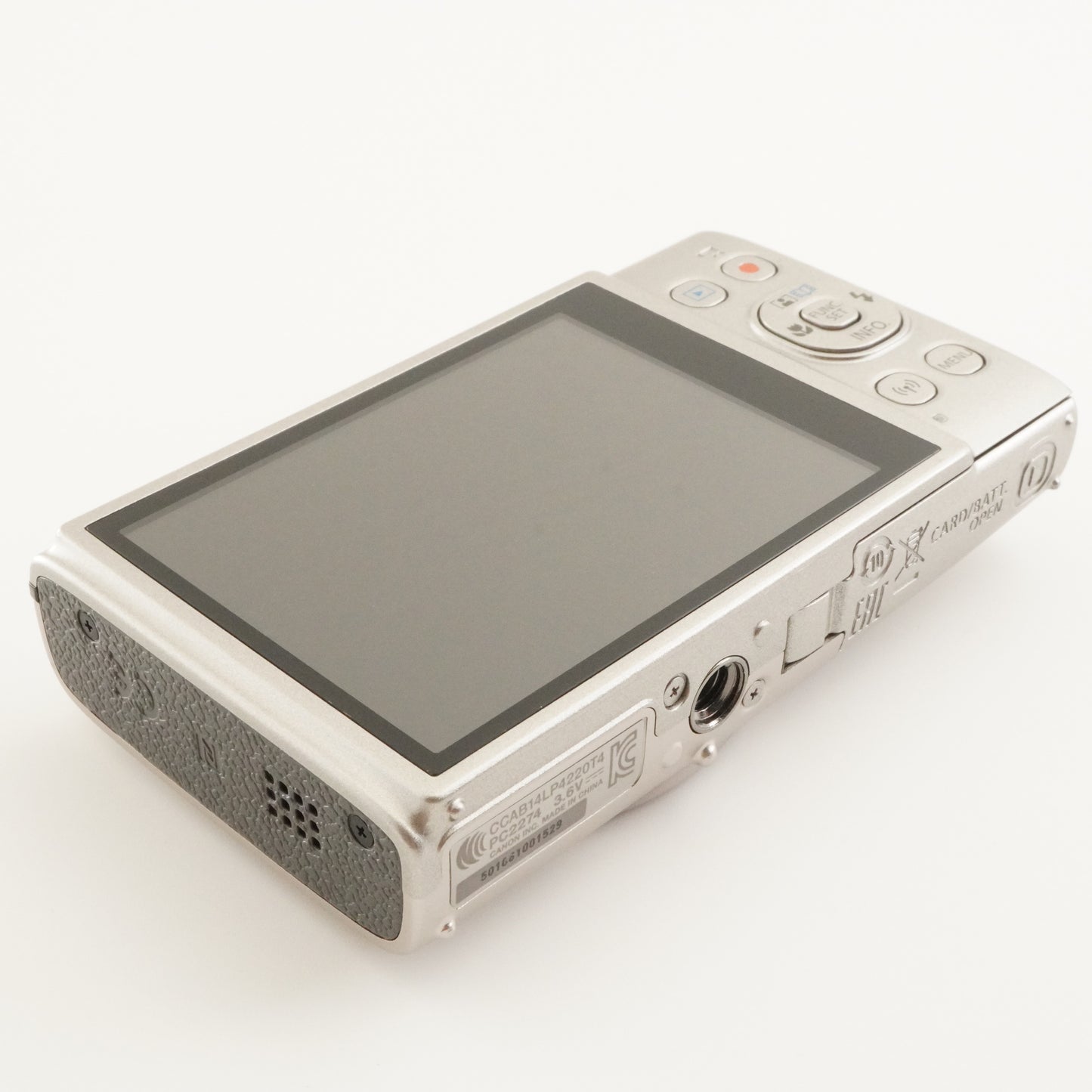Canon IXY 650 Silver With 4GB SDHC Card Digital Camera from Japan #7736