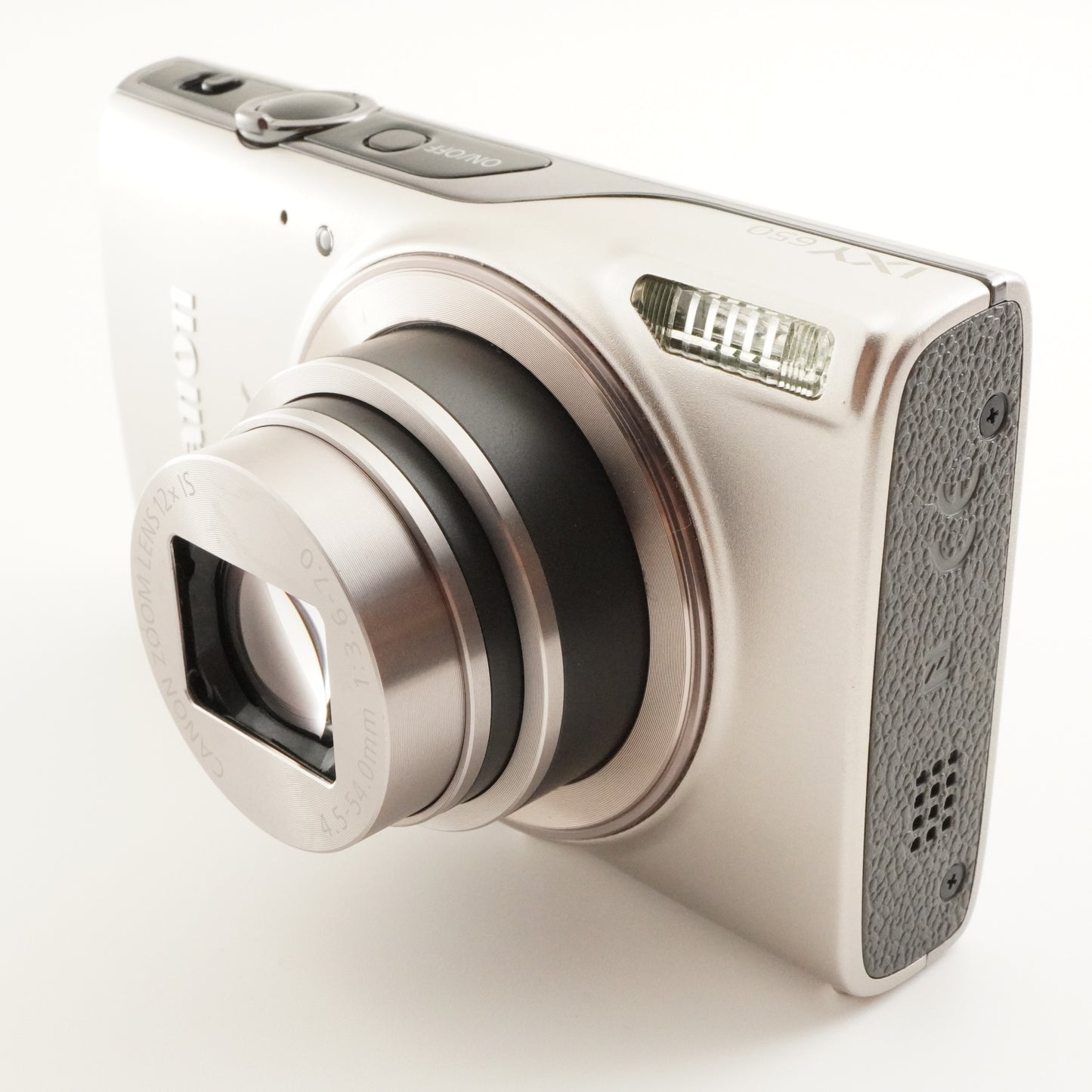 Canon IXY 650 Silver With 4GB SDHC Card Digital Camera from Japan #7736