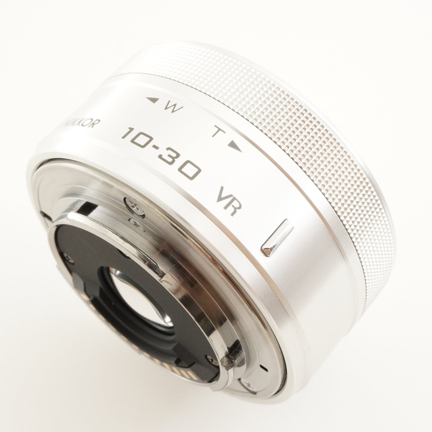 [3,599 Shots] Nikon 1 J4 Silver + 1 NIKKOR 10-30mm +4GB microSD from Japan #7756