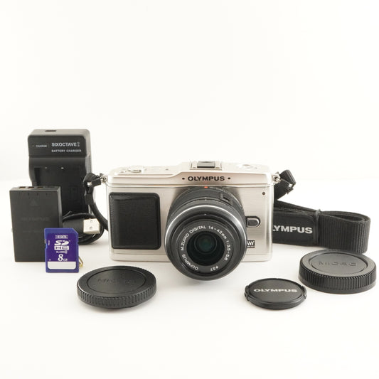 [929 Shots] Olympus PEN E-P1 Silver + M.Zuiko 14-42mm + 8GB SD from Japan #7932