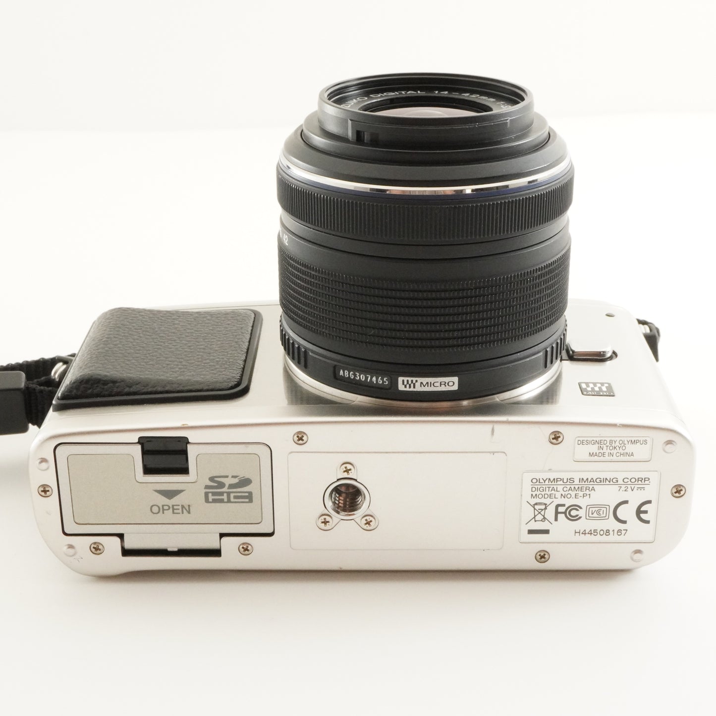 [929 Shots] Olympus PEN E-P1 Silver + M.Zuiko 14-42mm + 8GB SD from Japan #7932