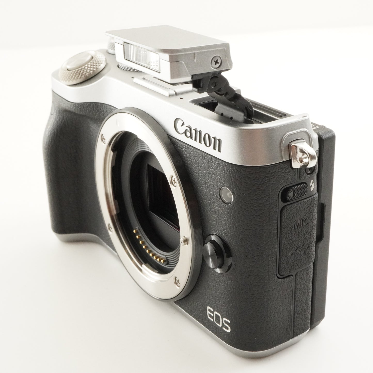 Canon EOS M6 Silver + EVF-DC2 Mirrorless Digital Camera from Japan #8028