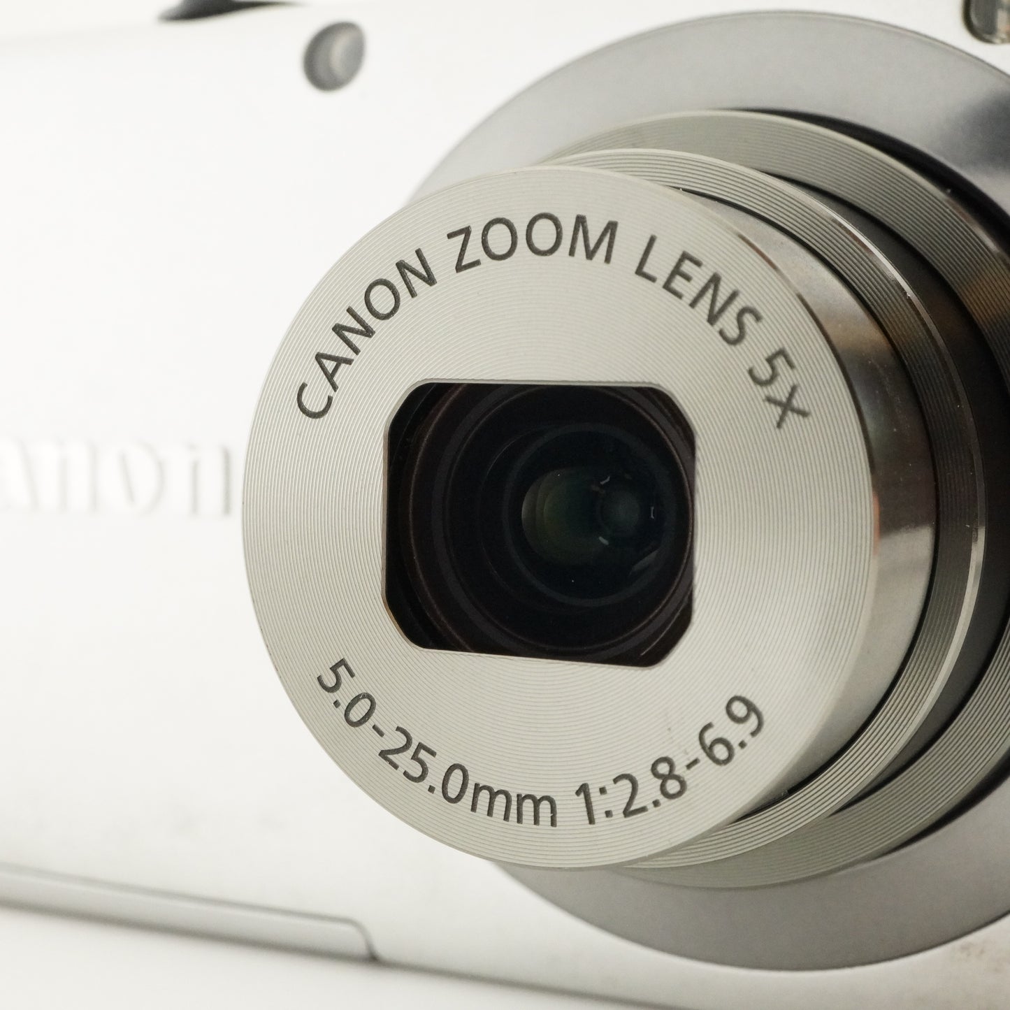 Canon PowerShot A2300 Silver With 4GB SDHC Card Digital Camera from Japan #8043