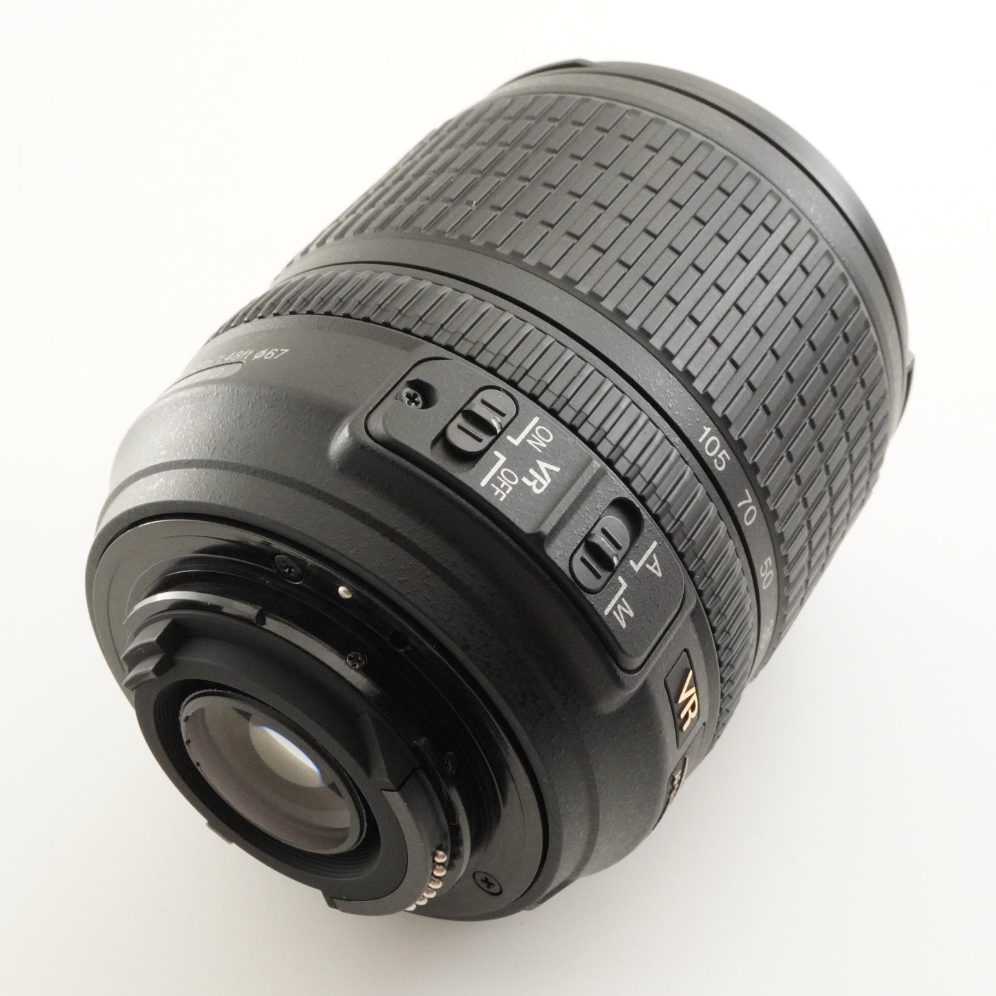 [Only 178 Shots] Nikon D7000 + AF-S 18-105mm + 16GB SDHC Card from Japan #8104