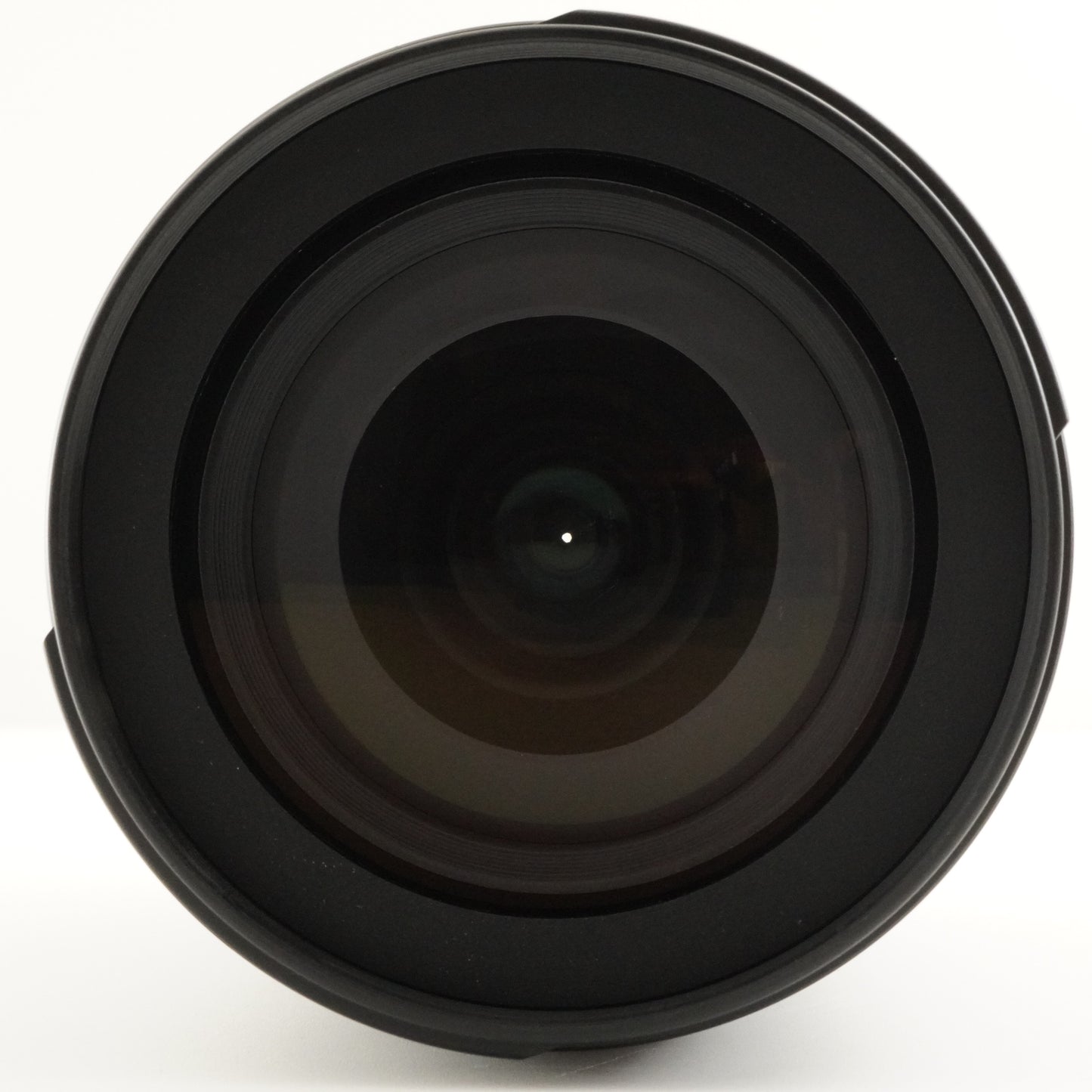 [Only 178 Shots] Nikon D7000 + AF-S 18-105mm + 16GB SDHC Card from Japan #8104