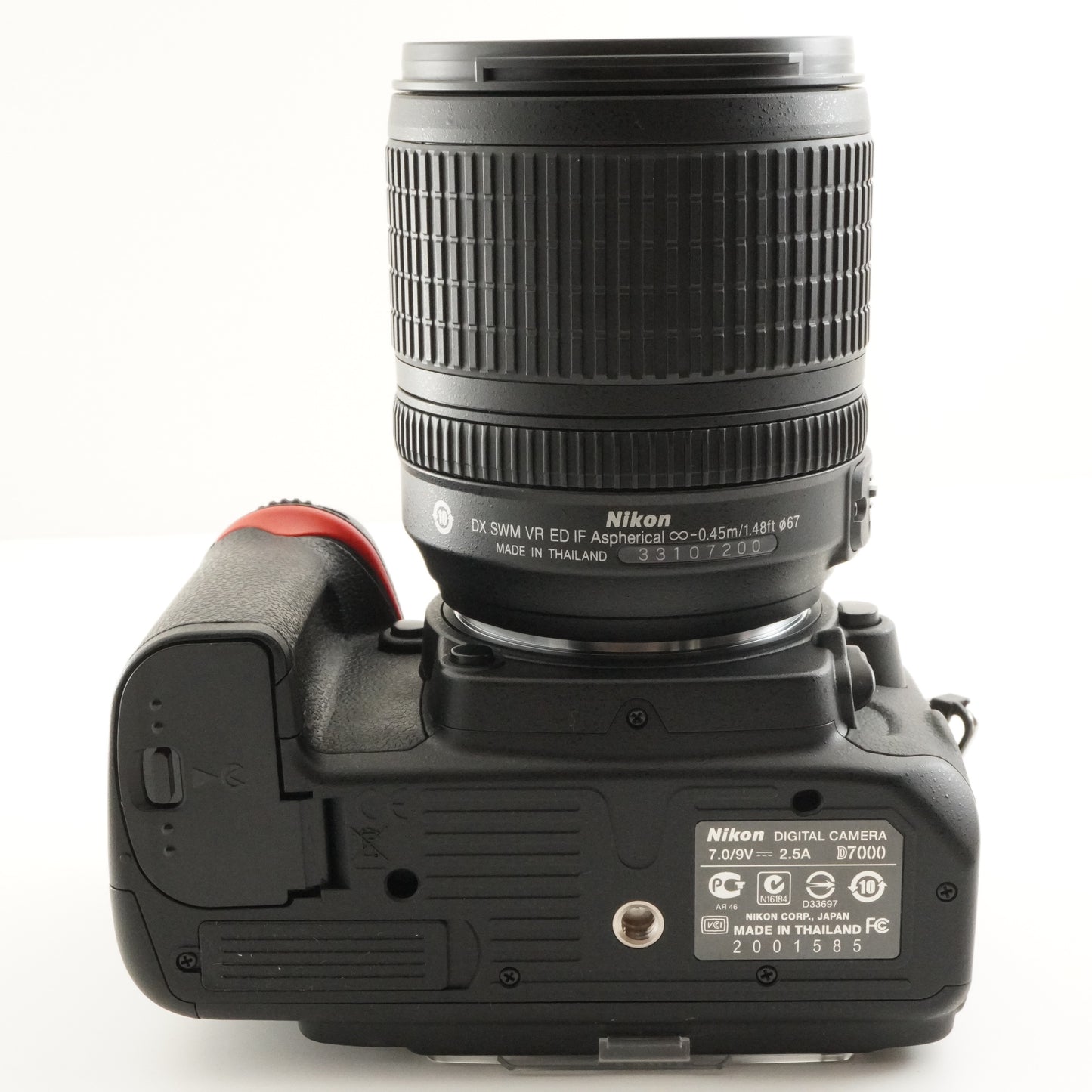 [Only 178 Shots] Nikon D7000 + AF-S 18-105mm + 16GB SDHC Card from Japan #8104