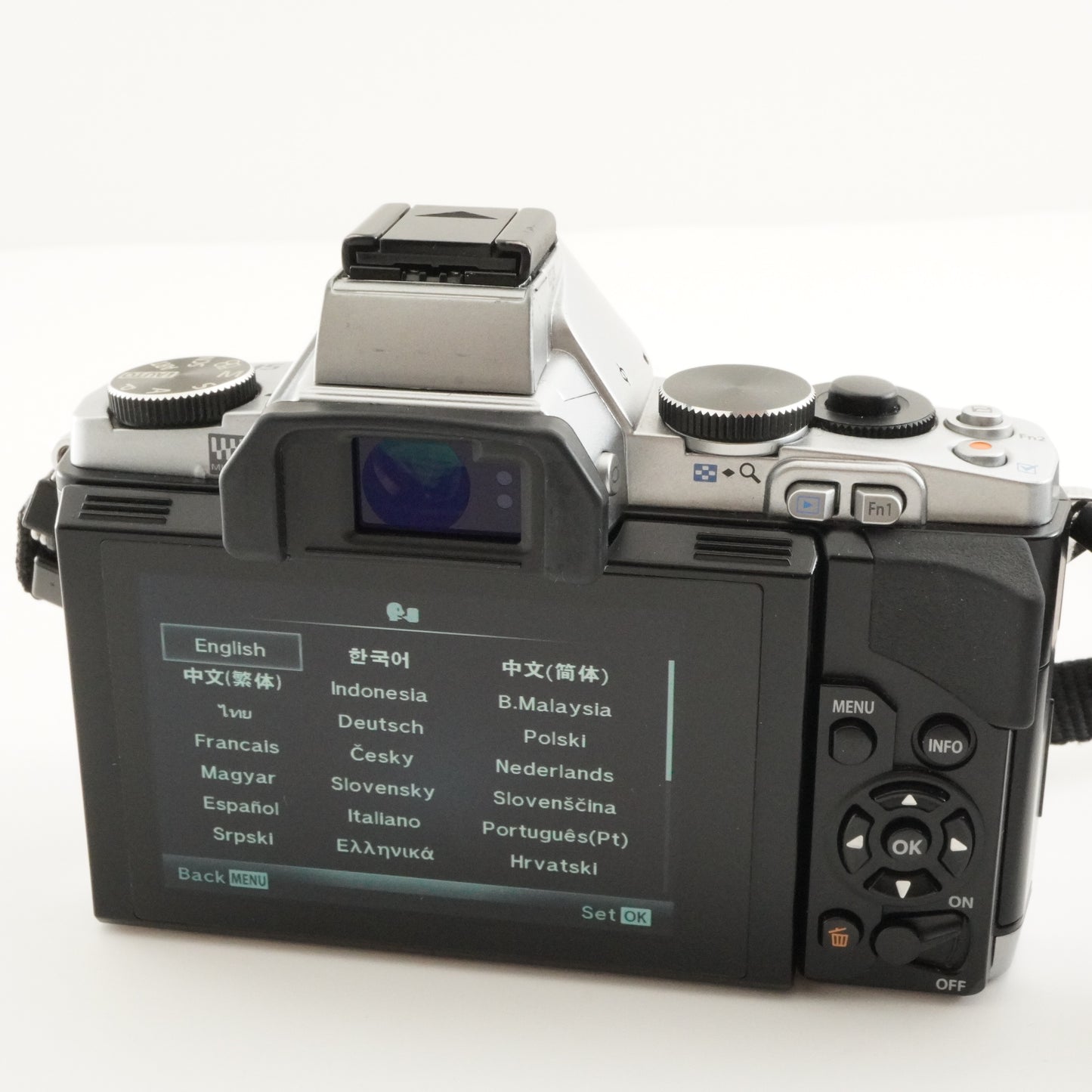 [7,078 Shots] OLYMPUS OM-D E-M5 Silver + M.ZUIKO 12-50mm In Box from Japan #8171