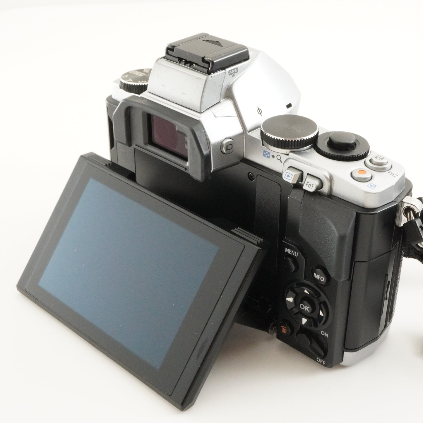 [7,078 Shots] OLYMPUS OM-D E-M5 Silver + M.ZUIKO 12-50mm In Box from Japan #8171