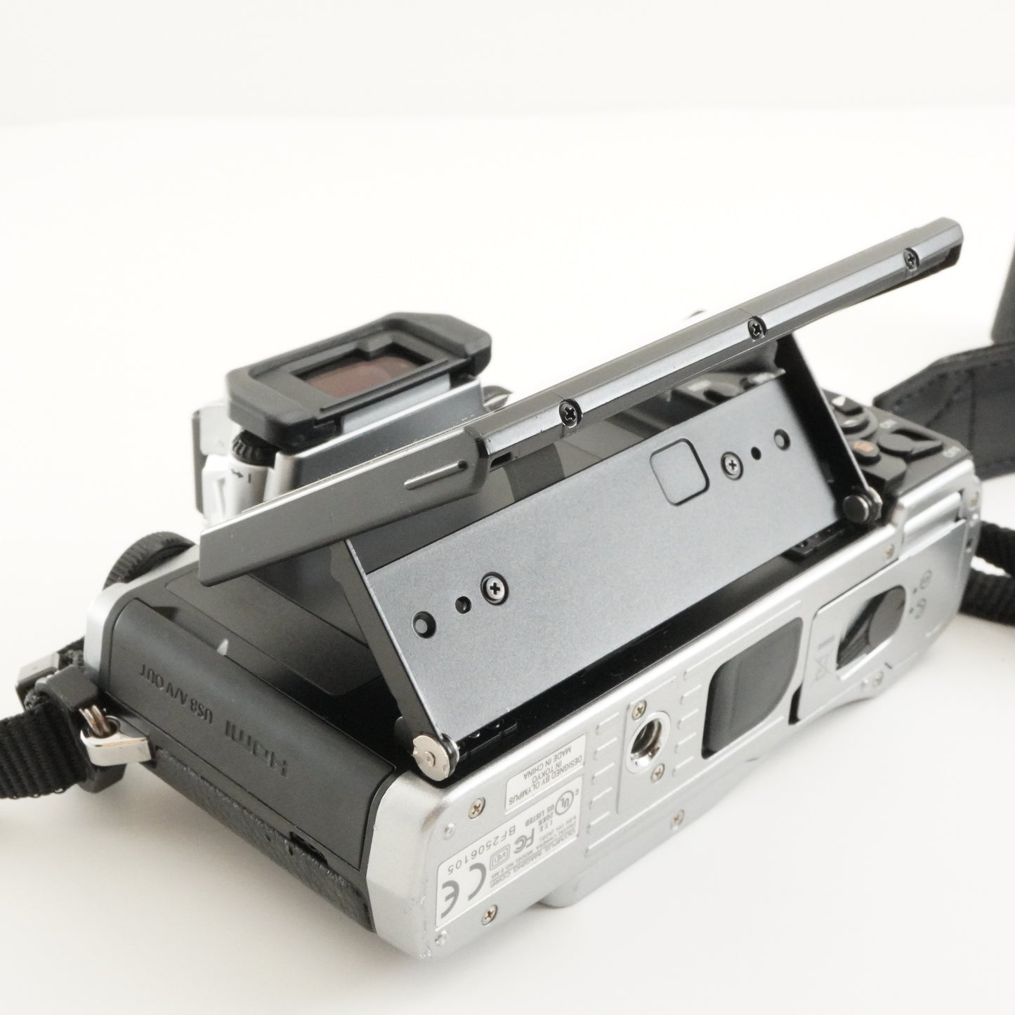 [7,078 Shots] OLYMPUS OM-D E-M5 Silver + M.ZUIKO 12-50mm In Box from Japan #8171