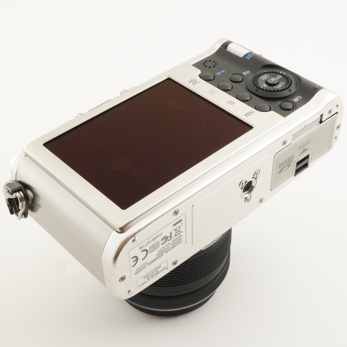 [3,863 Shots] OLYMPUS PEN E-P1 Silver + 14-42mm II R + 4GB SD from Japan #8350