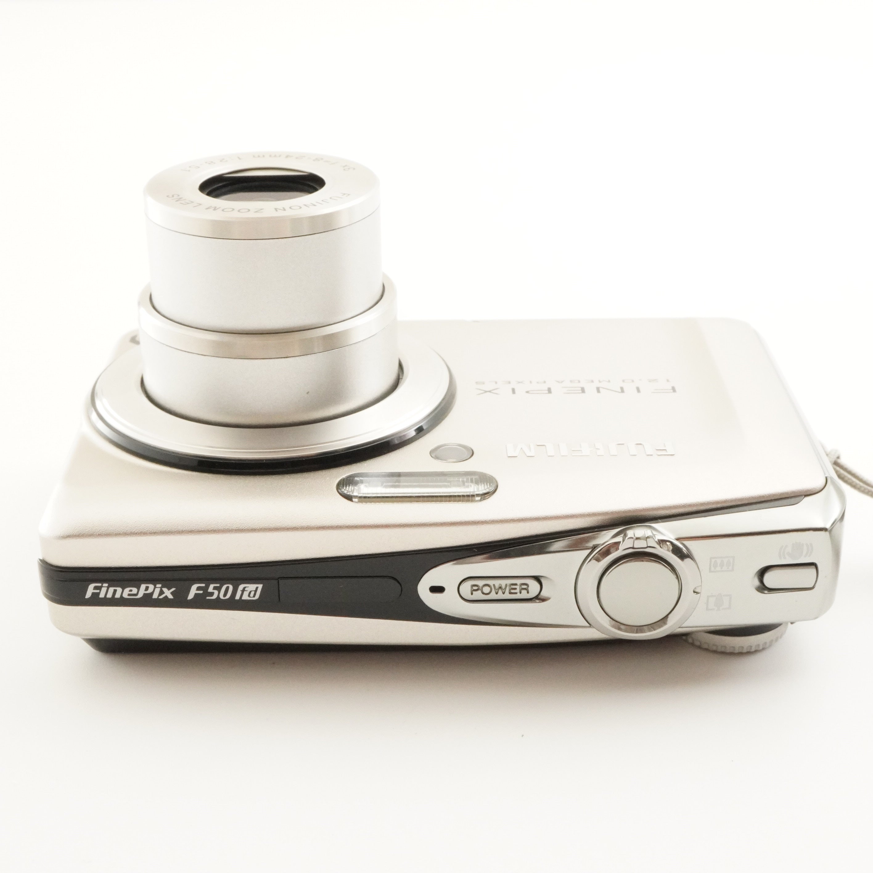 Fujifilm FinePix f50fd(ファインピクス・シルバー) FUJIFILM FinePix F50fd Silver In Box +2GB SDCard Digital Camera