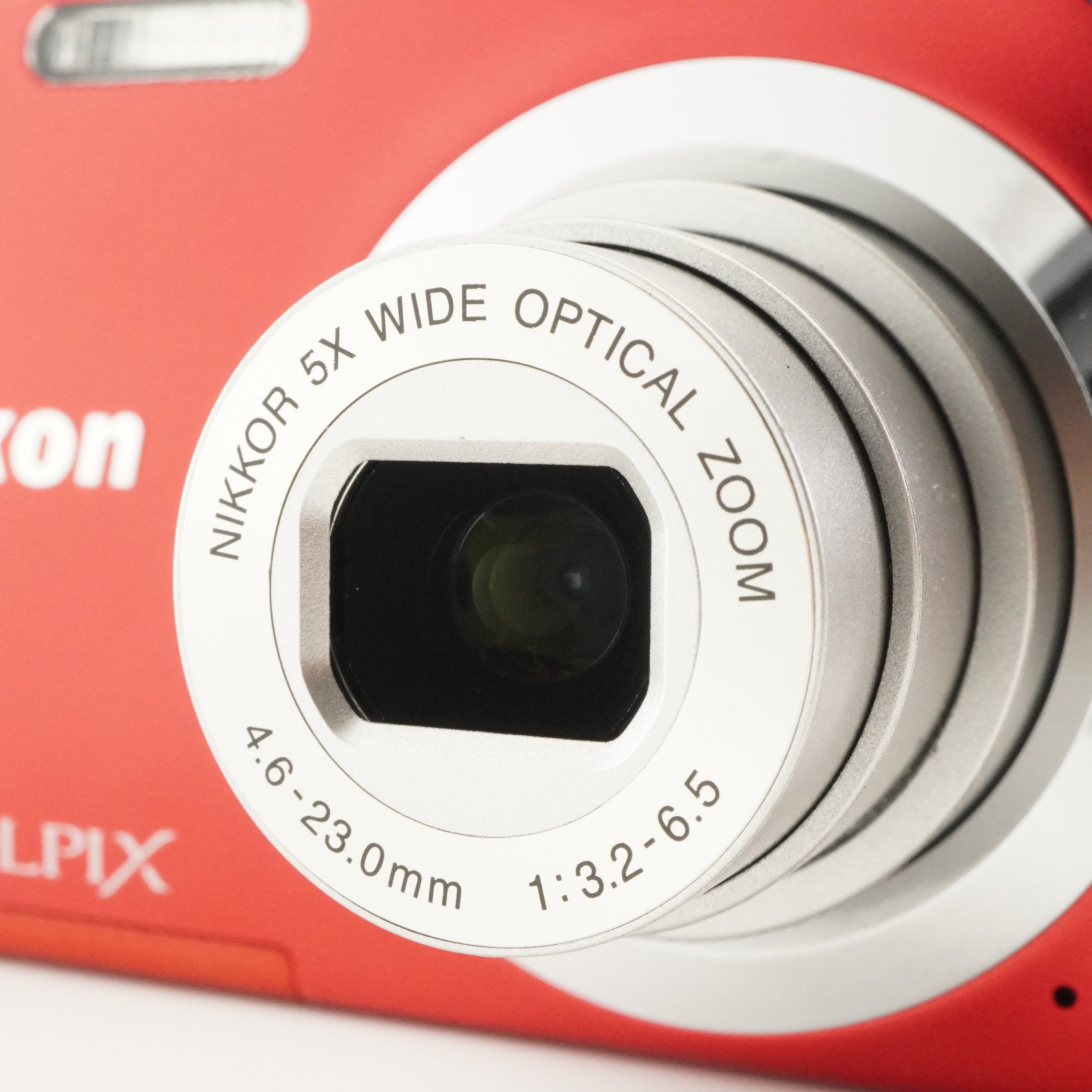 Nikon COOLPIX A100 Red In Box + 2GB SD Card Digital Camera from