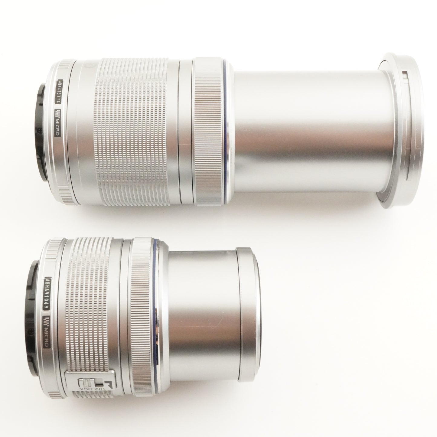 4,032 Shots! OLYMPUS PEN E-PL5 Silver +14-42mm +40-150mm +8GBSD from Japan #8384