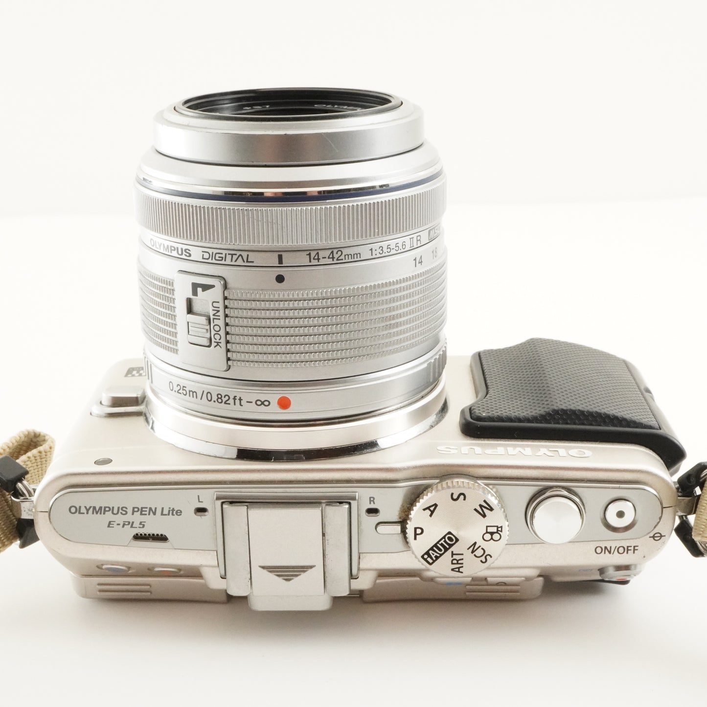 4,032 Shots! OLYMPUS PEN E-PL5 Silver +14-42mm +40-150mm +8GBSD from Japan #8384