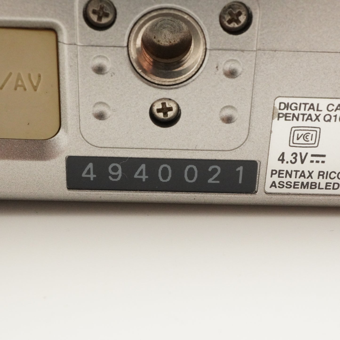 [210 Shots] PENTAX Q10 + 02 smc PENTAX 5-15mm Silver + 4GB SD from Japan #8404