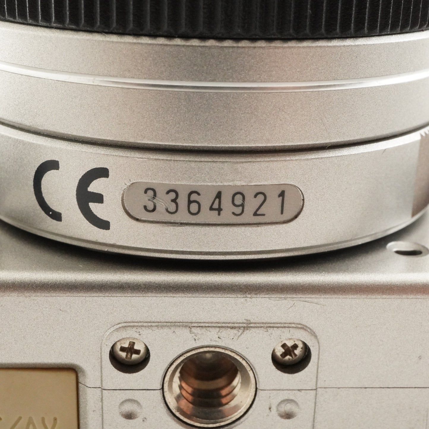 [210 Shots] PENTAX Q10 + 02 smc PENTAX 5-15mm Silver + 4GB SD from Japan #8404