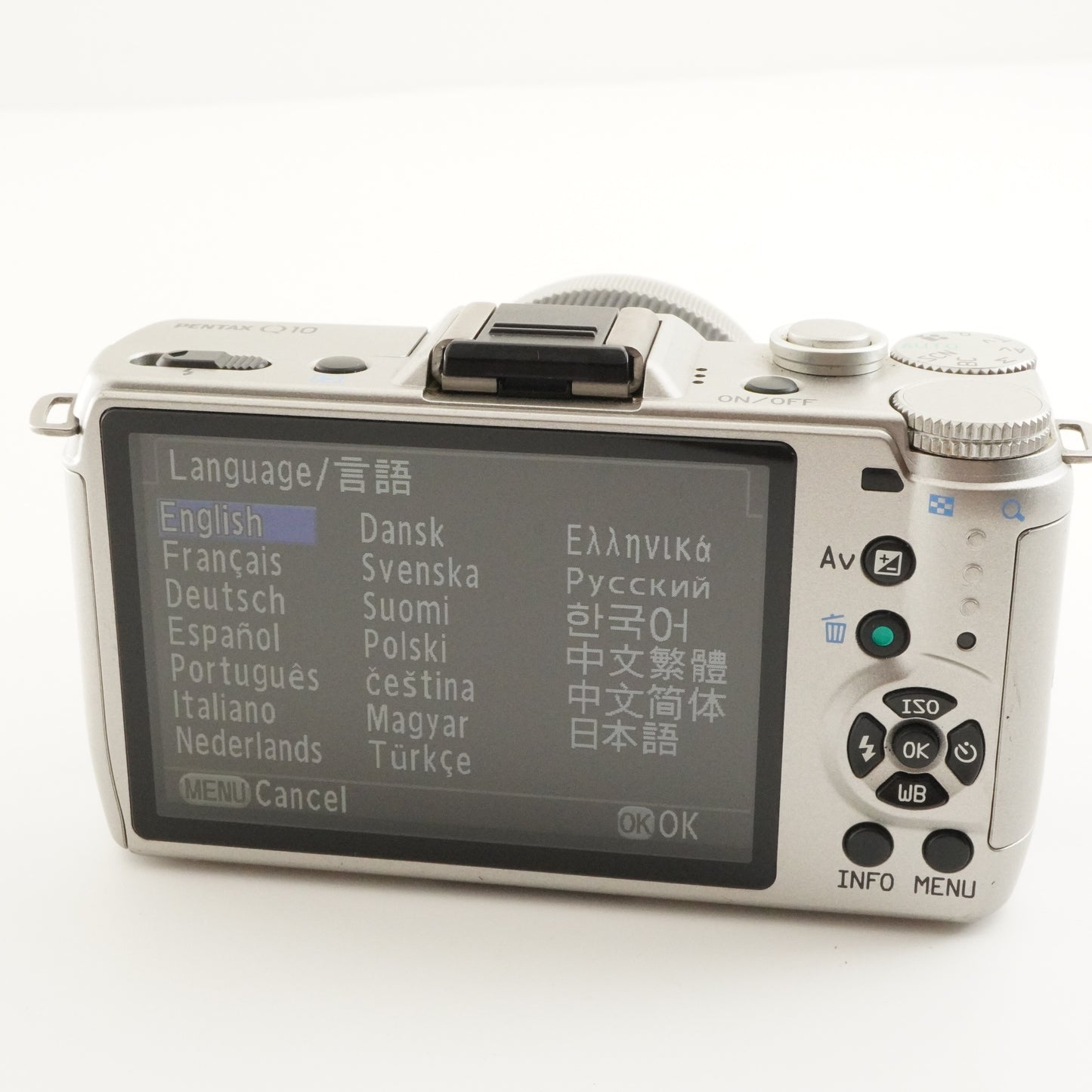 [210 Shots] PENTAX Q10 + 02 smc PENTAX 5-15mm Silver + 4GB SD from Japan #8404