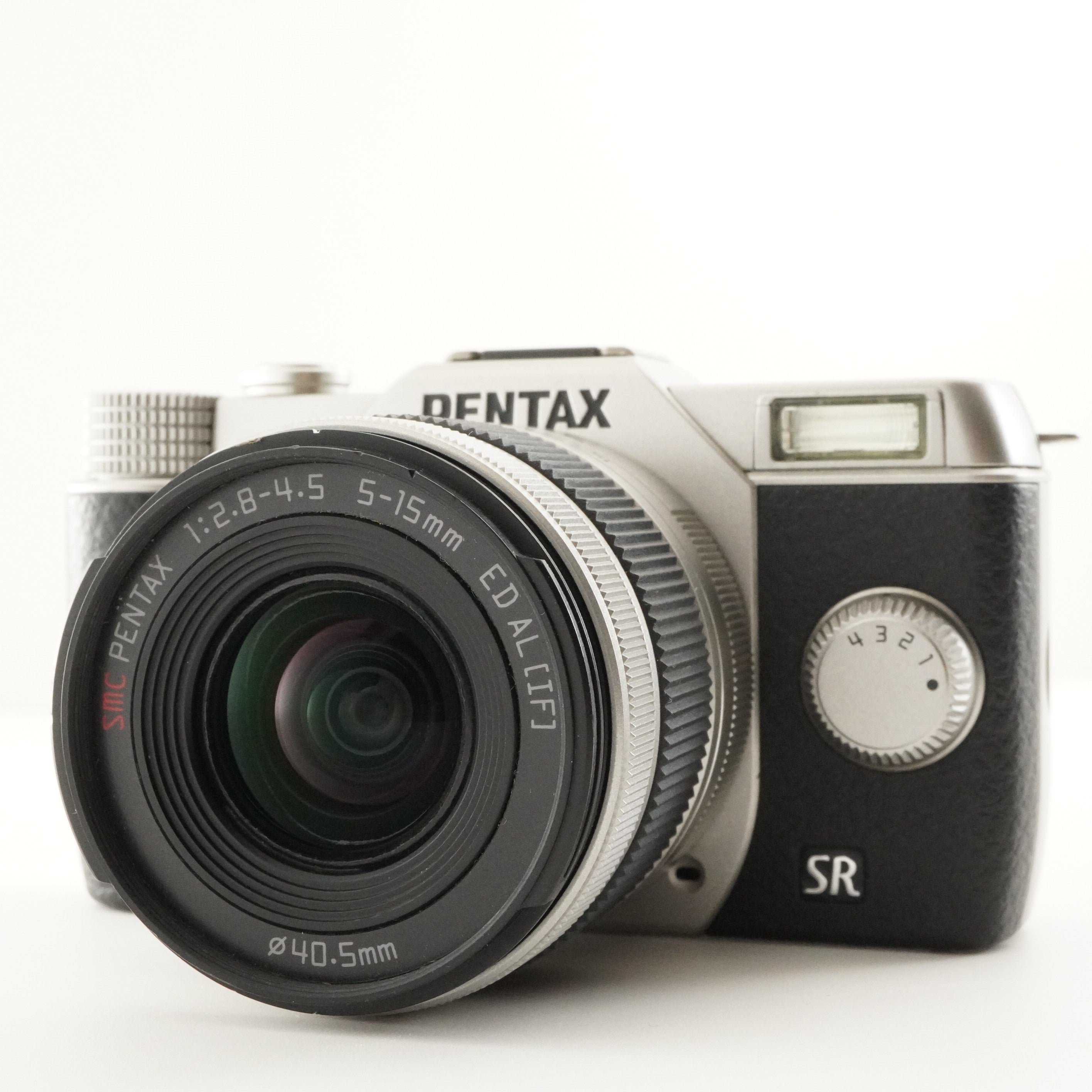 210 Shots] PENTAX Q10 + 02 smc PENTAX 5-15mm Silver + 4GB SD from