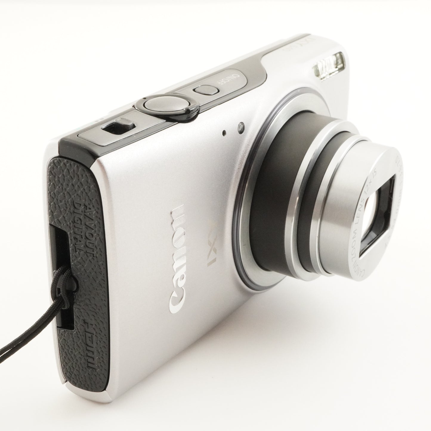 Canon IXY 640 Silver With 4GB SDHC Card Digital Camera from Japan #8433