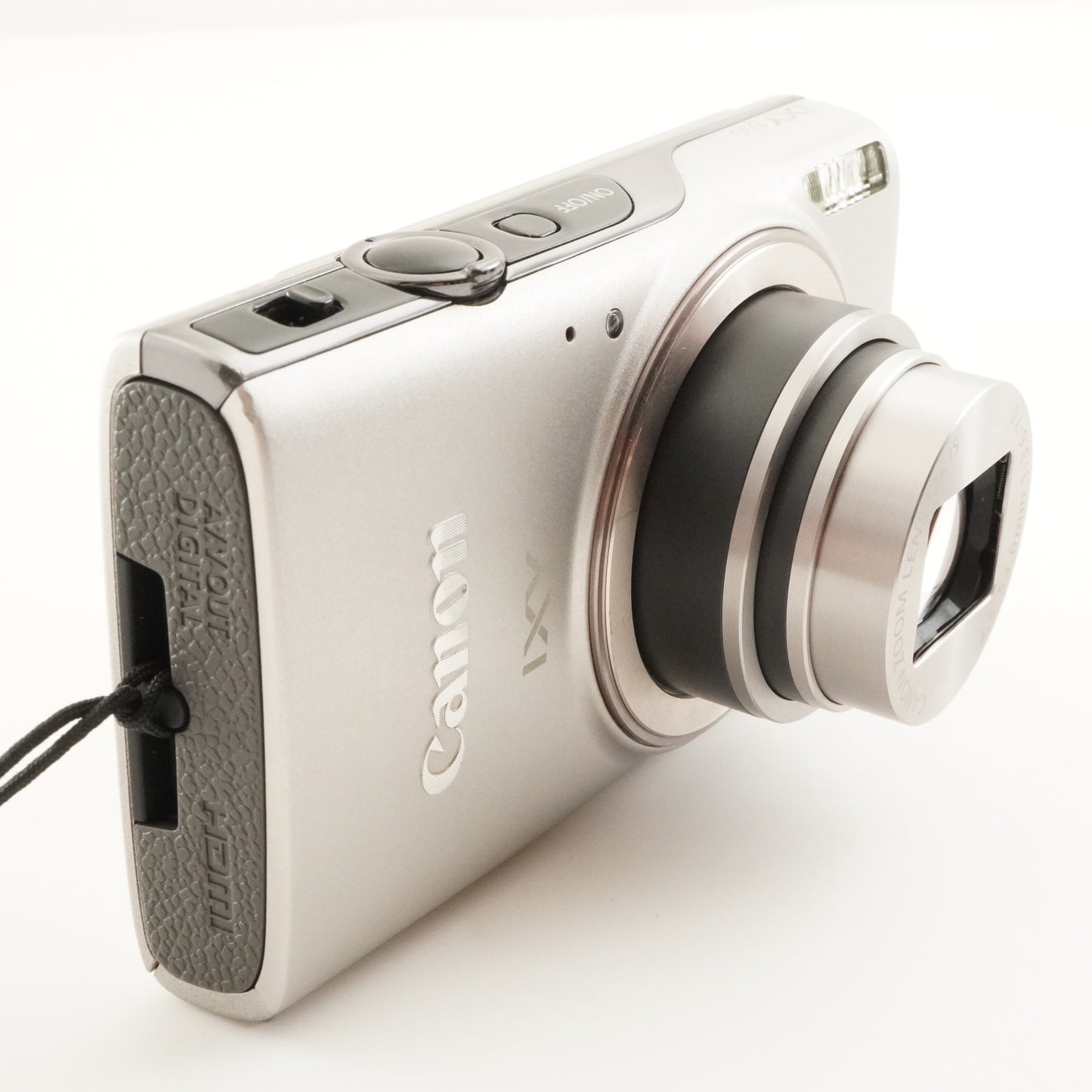 Canon IXY 650 Silver With 4GB SDHC Card Digital Camera from Japan #8439