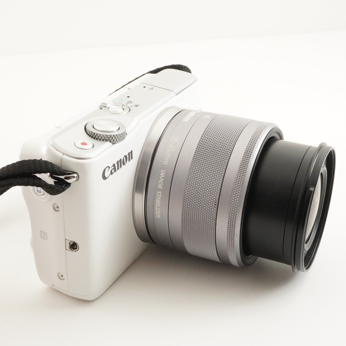 Canon EOS M10 White +EF-M 15-45mm F3.5-6.3 IS STM +4GB SDHCCard from Japan #8545