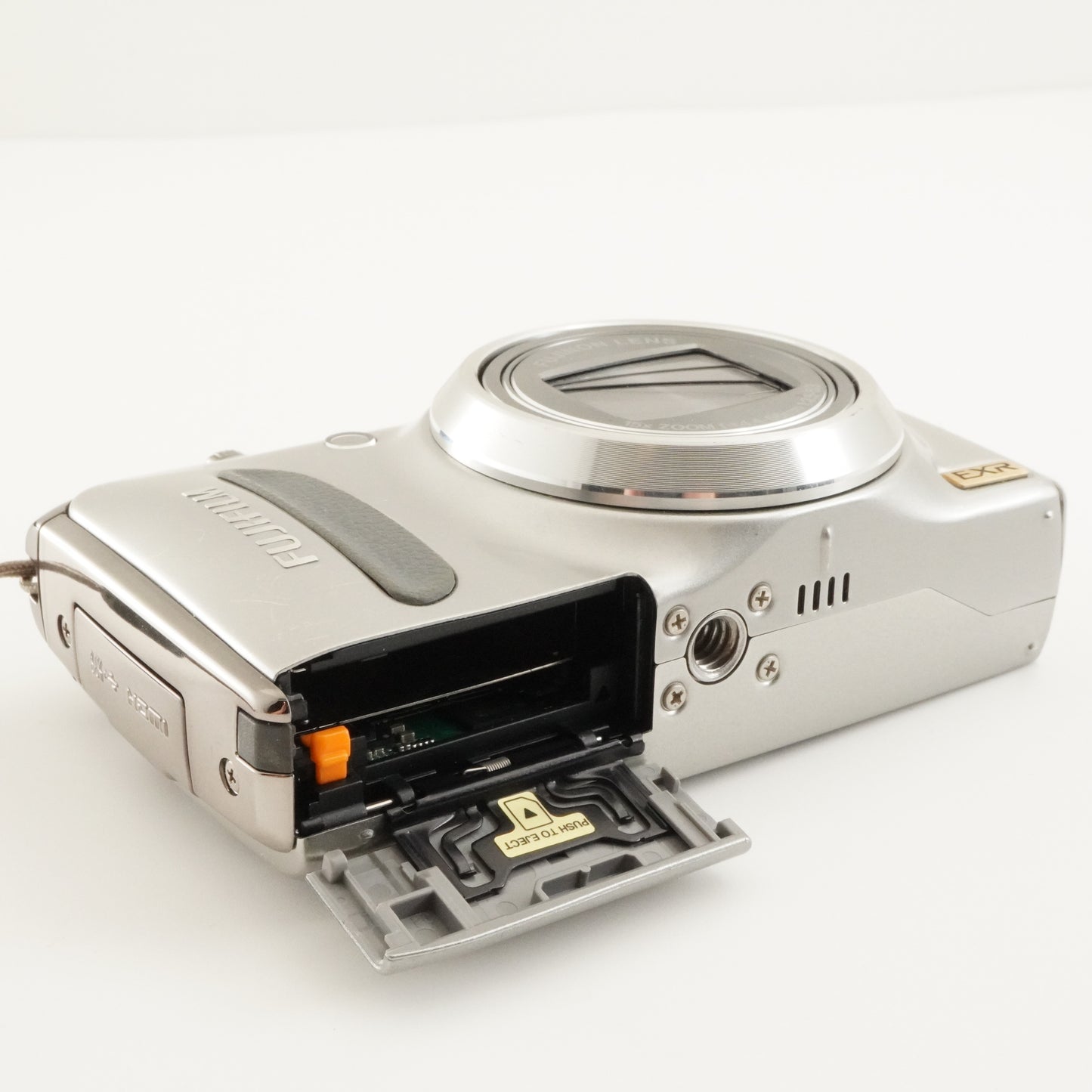 FUJIFILM FinePix F300 EXR Silver + 4GB SDHC Card Digital Camera from Japan #8560