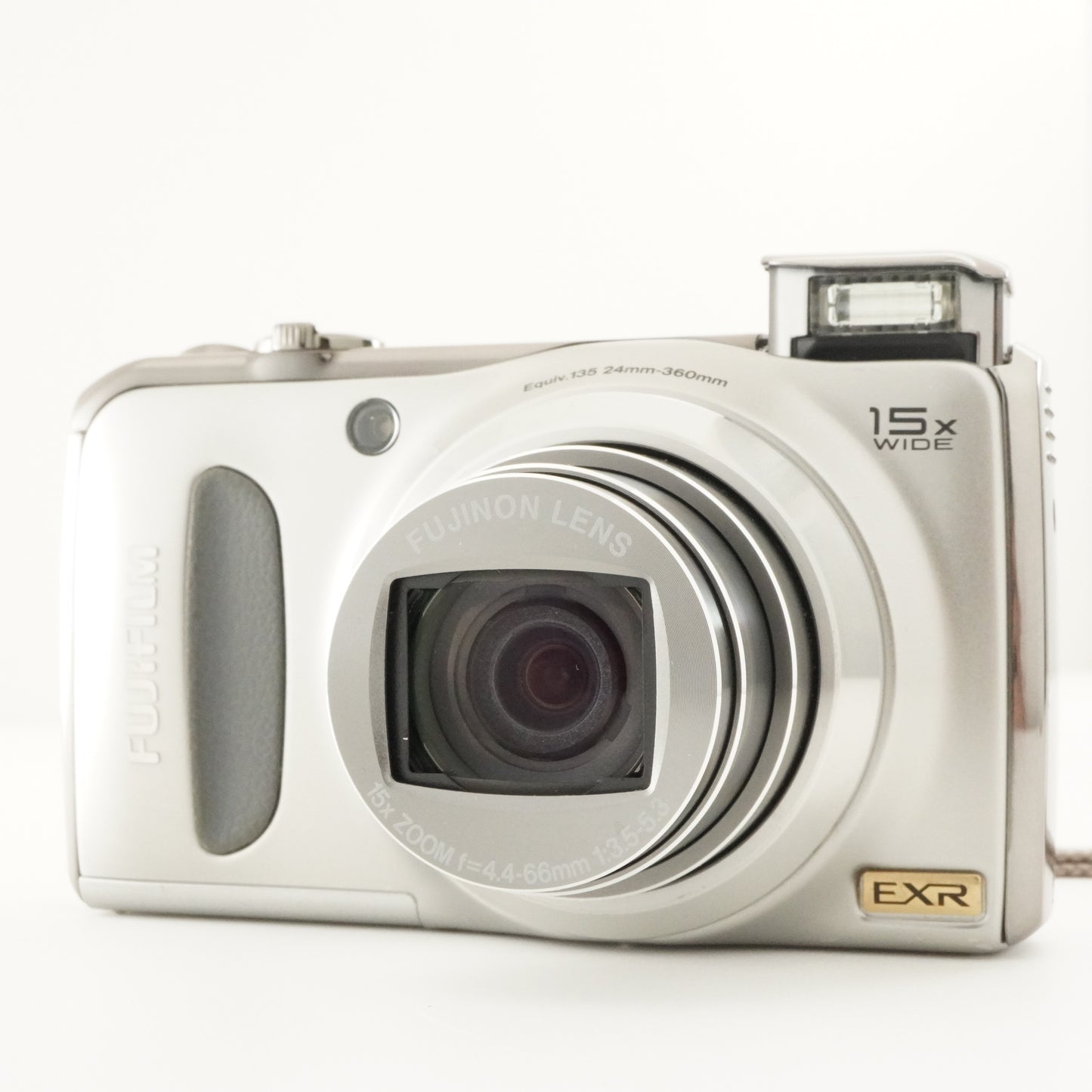 FUJIFILM FinePix F300 EXR Silver + 4GB SDHC Card Digital Camera from Japan #8560