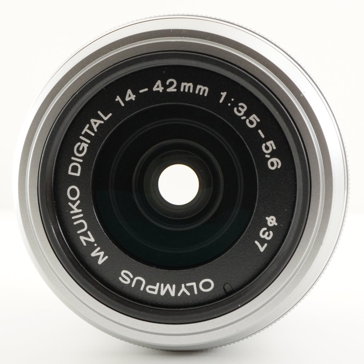 [2,025 Shots] OLYMPUS E-PL6 Silver +14-42mm II R In Box +4GB SD from Japan #8602