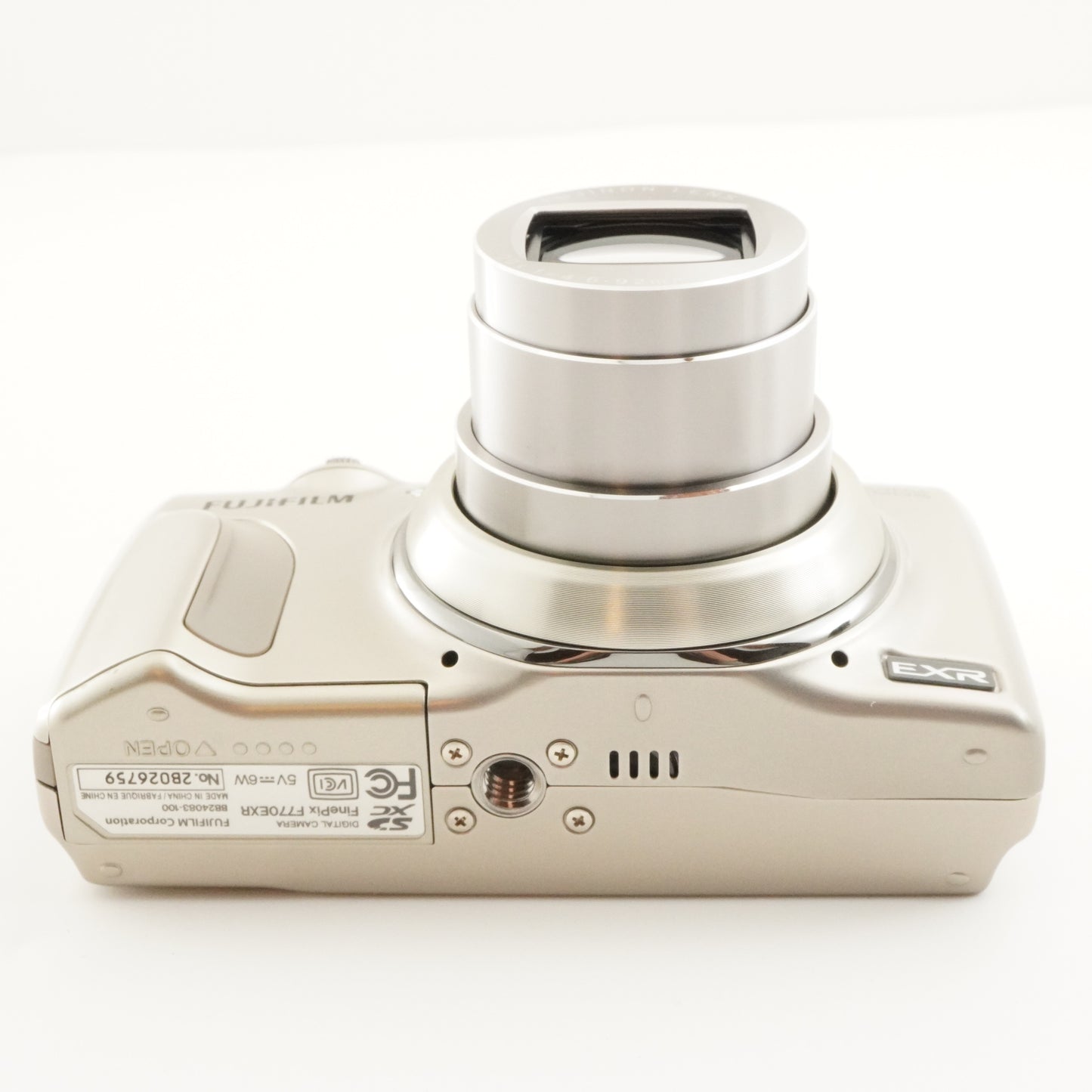 FUJIFILM FinePix F770 EXR Gold In Box + 4GB SDHC Digital Camera from Japan #8792