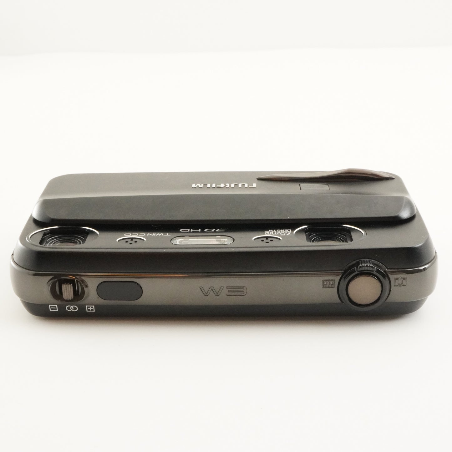 FUJIFILM FinePix REAL 3D W3 With 4GB SDHC Card Digital Camera from Japan #8880