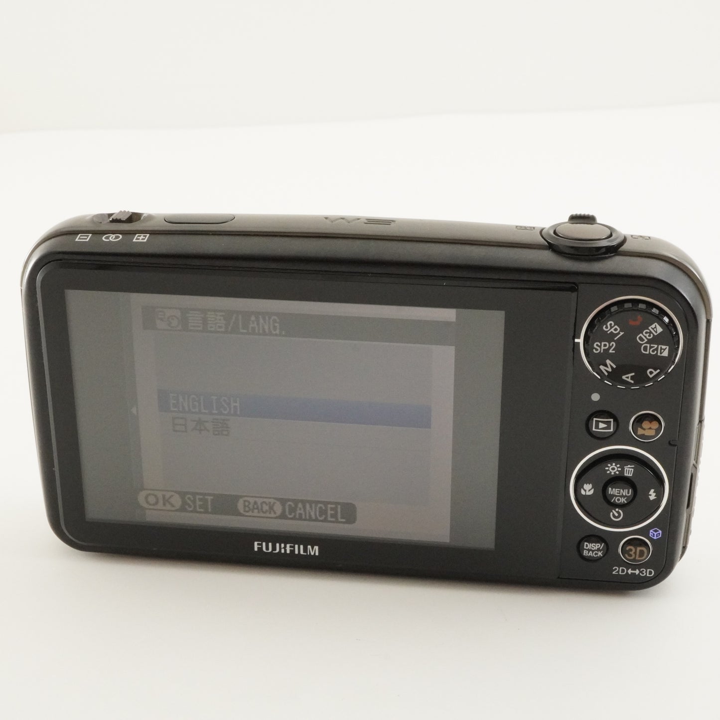 FUJIFILM FinePix REAL 3D W3 With 4GB SDHC Card Digital Camera from Japan #8880