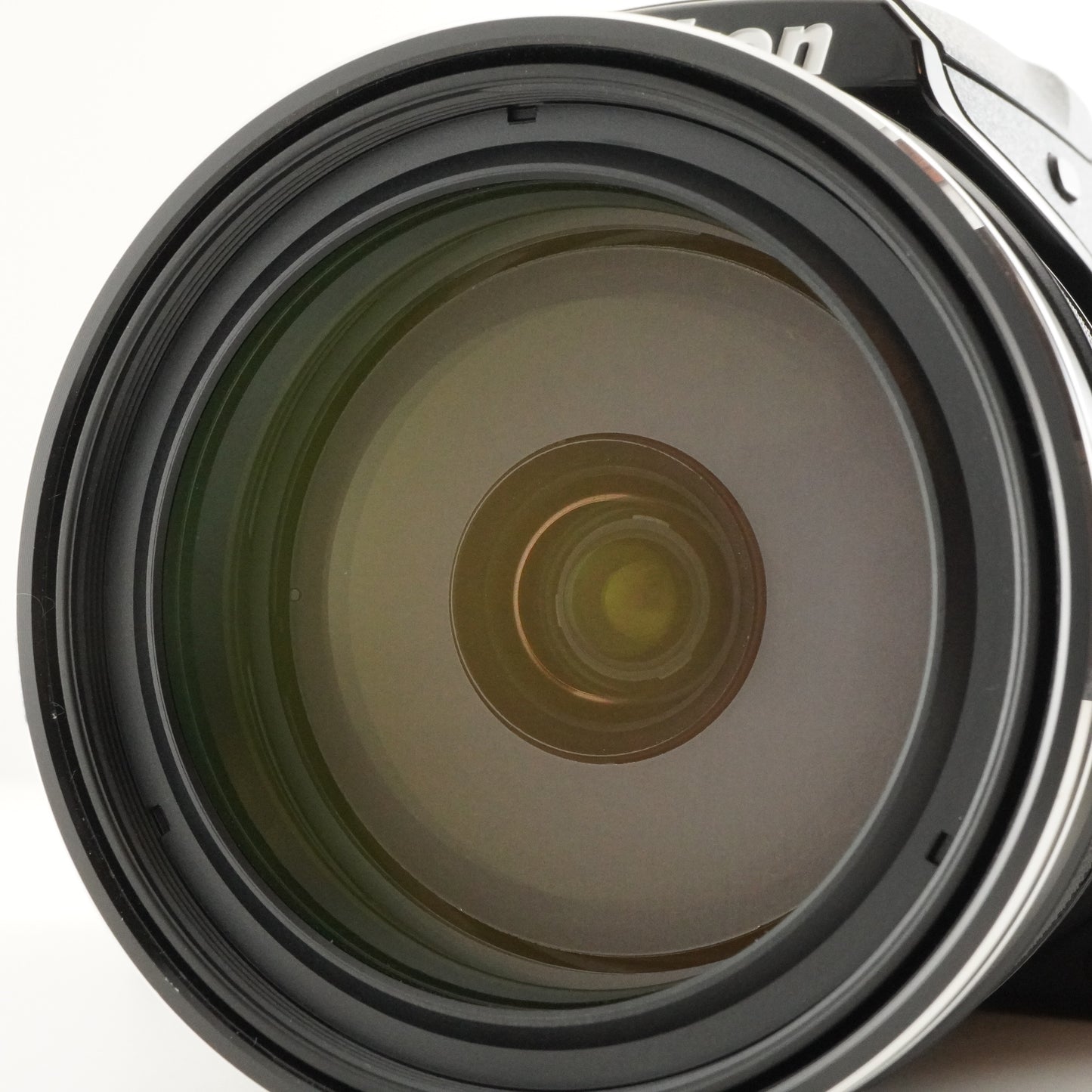 Nikon COOLPIX P900 Black In Box + 4GB SDHC Card Digital Camera from Japan #8888