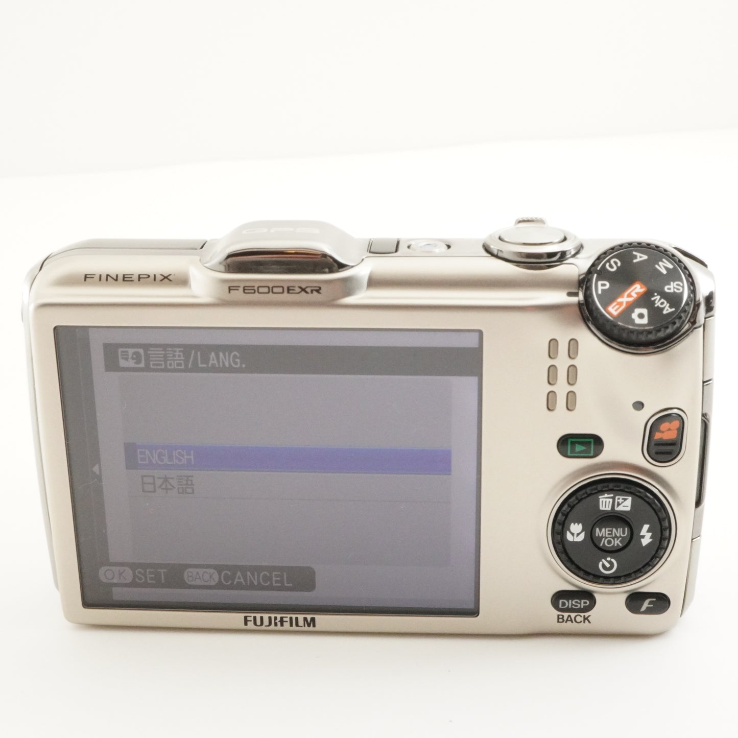 FUJIFILM FINEPIX F600 EXR Gold In Box + 4GB SDHC Card from Japan #8979