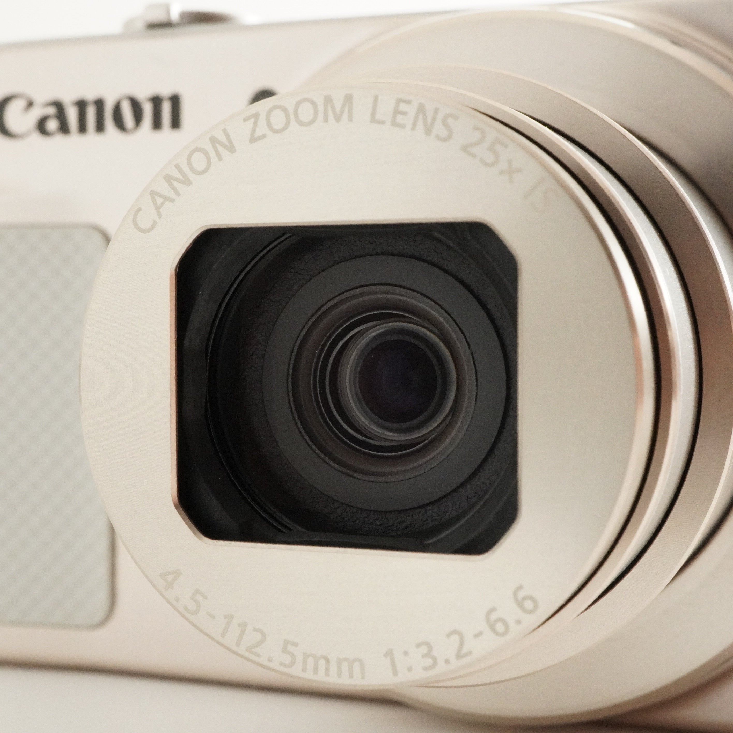 Canon PowerShot SX620 HS White + 4GB SDHC Card Digital Camera from