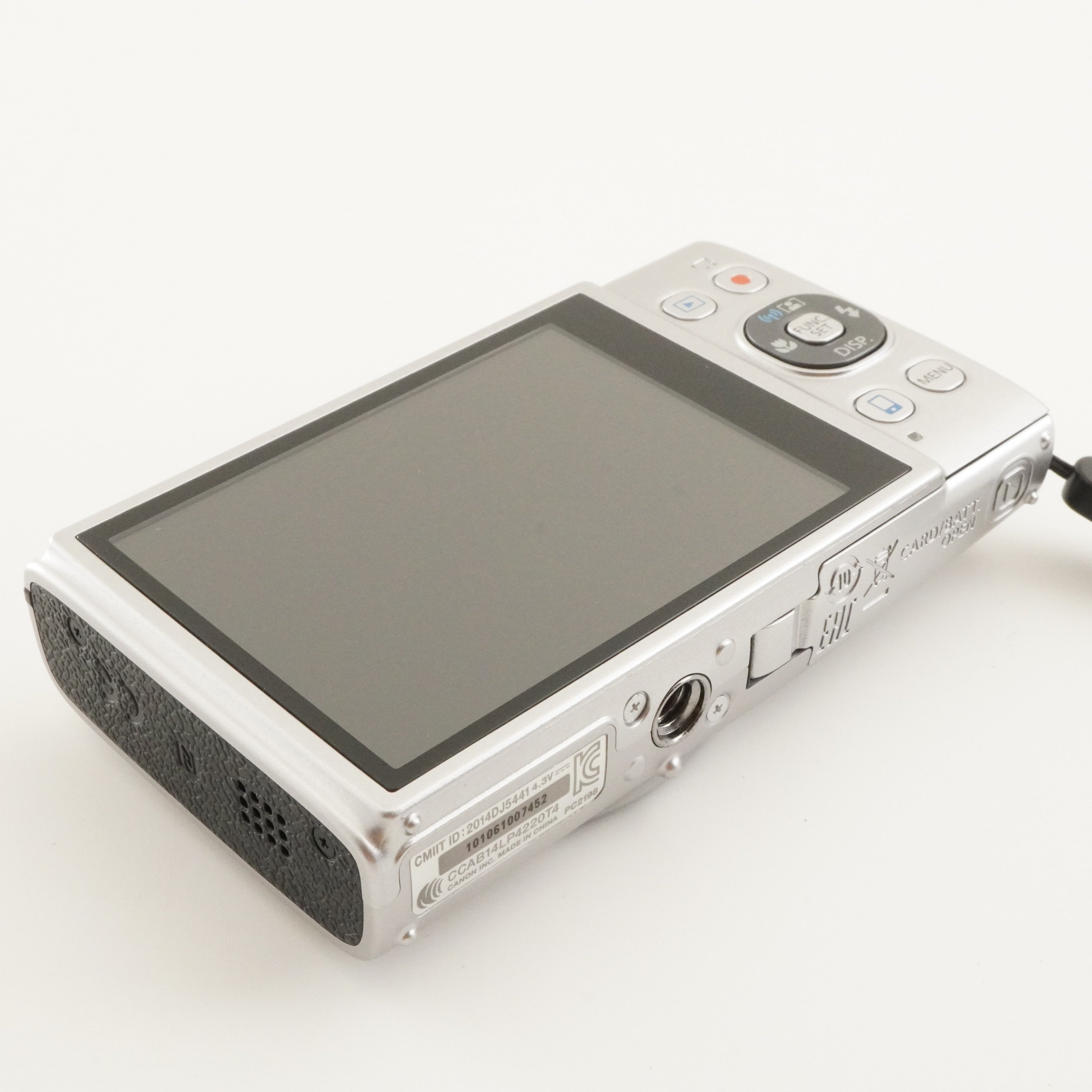 Canon IXY 640 Silver In Box + 4GB SDHC Card Digital Camera from