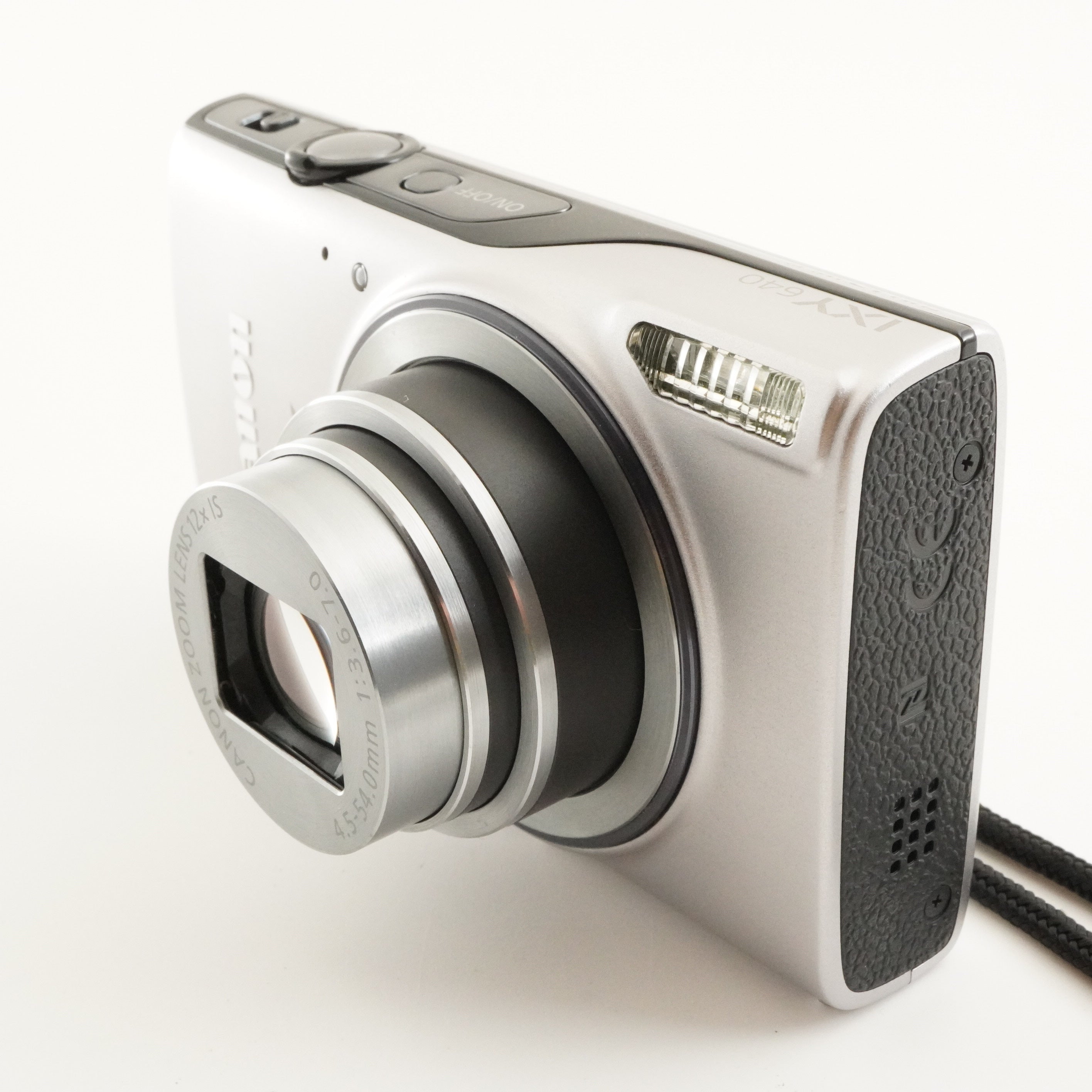 Canon IXY 640 Silver In Box + 4GB SDHC Card Digital Camera from