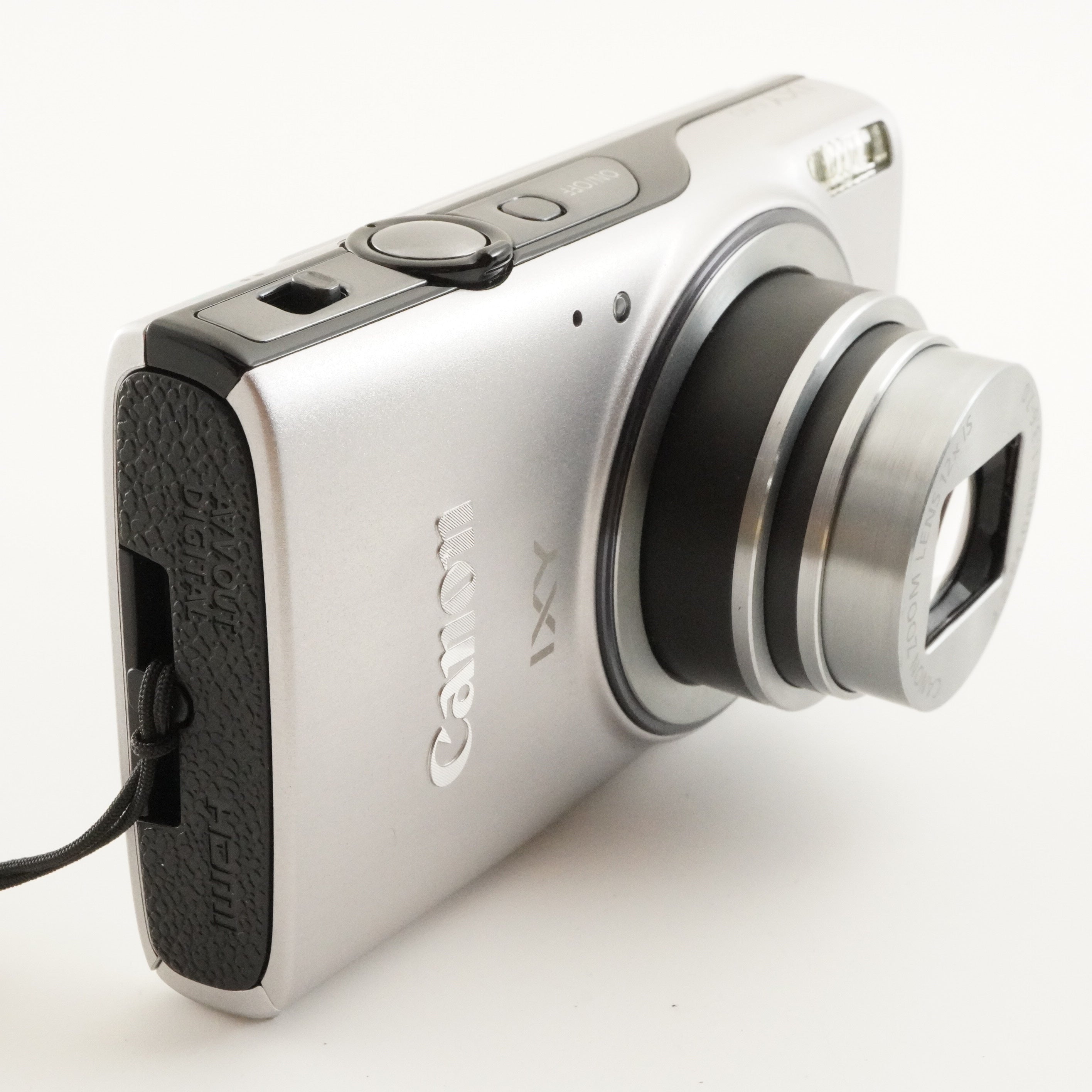 Canon IXY 640 Silver In Box + 4GB SDHC Card Digital Camera from