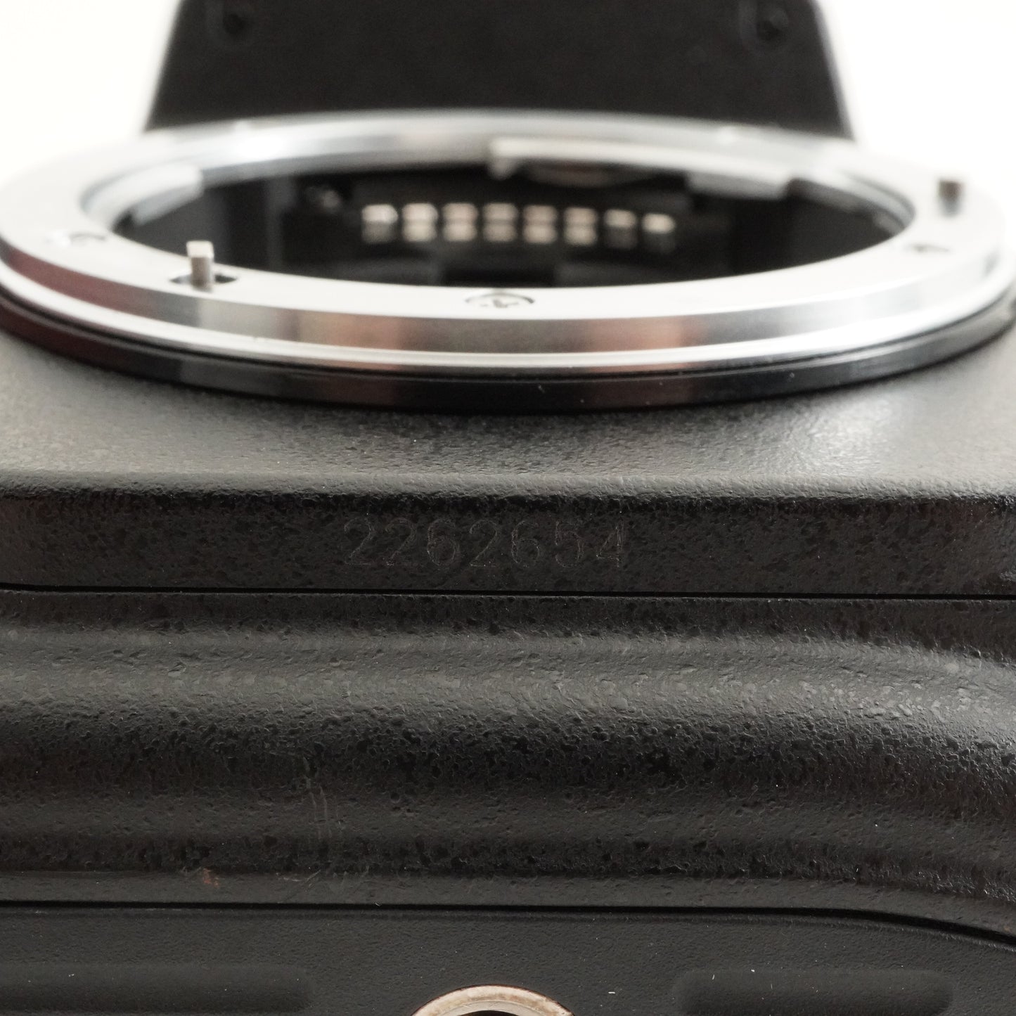 Nikon F100 + AF NIKKOR 50mm F1.4 + AF NIKKOR 35-70mm F3.3-4.5 from Japan #9221